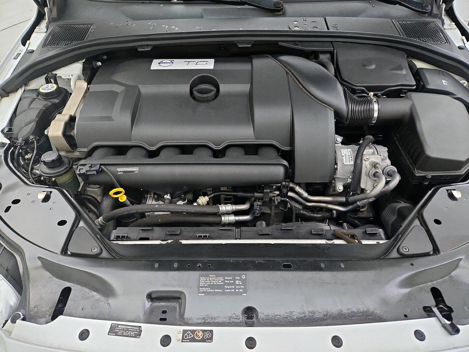 Thumbnail: 2015 Volvo S80 - 19