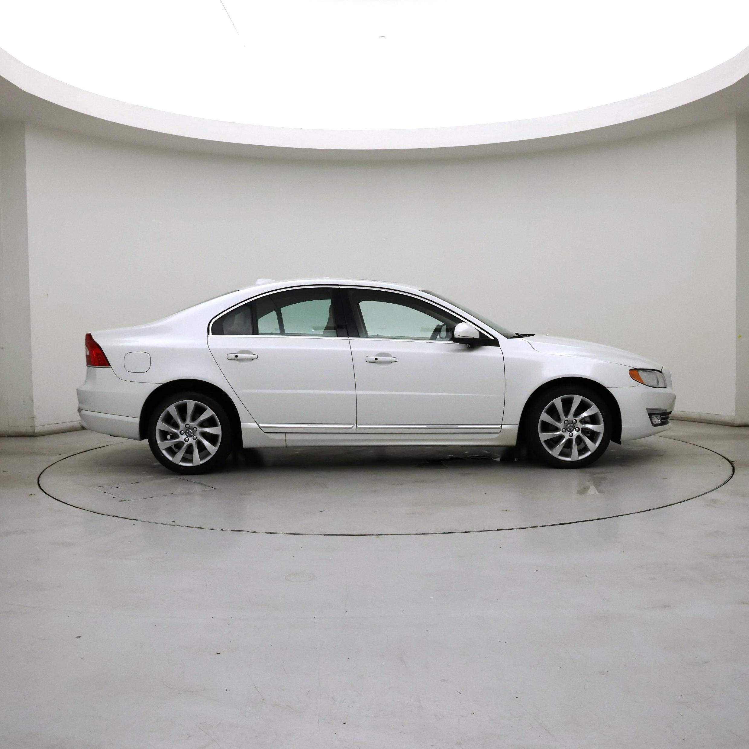 Thumbnail: 2015 Volvo S80 - 7