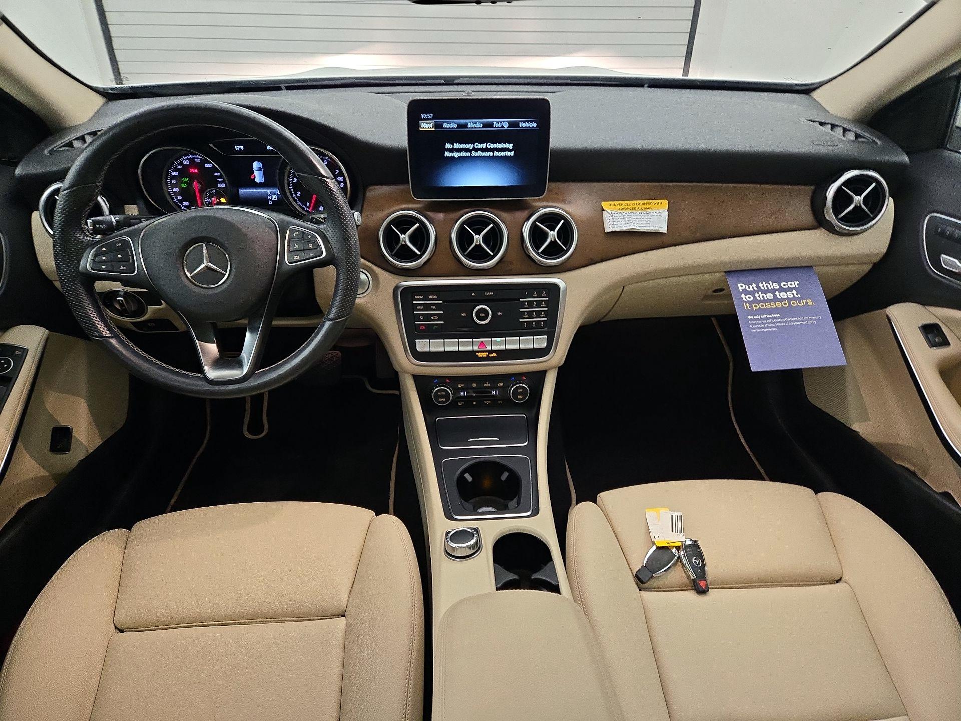 Thumbnail: 2020 Mercedes-Benz GLA - 9