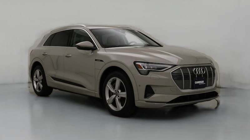 2019 Audi e-tron Prestige Hero Image