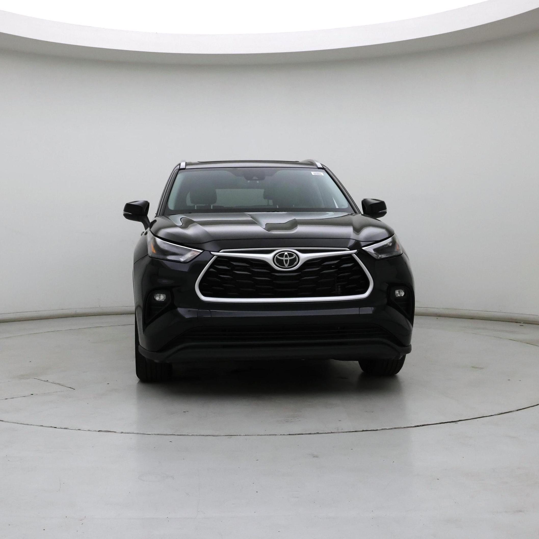 Thumbnail: 2023 Toyota Highlander - 5