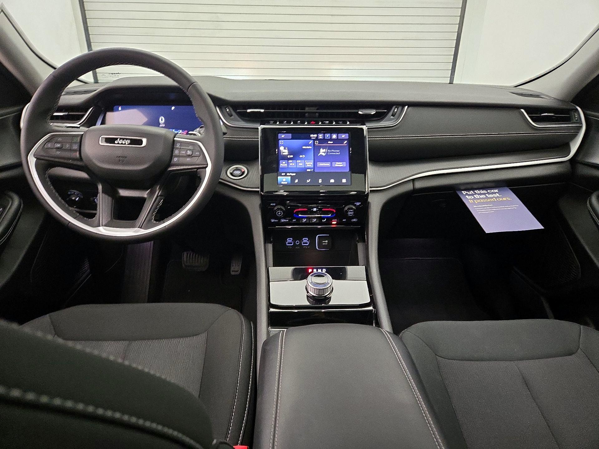 Thumbnail: 2023 Jeep Grand Cherokee - 9