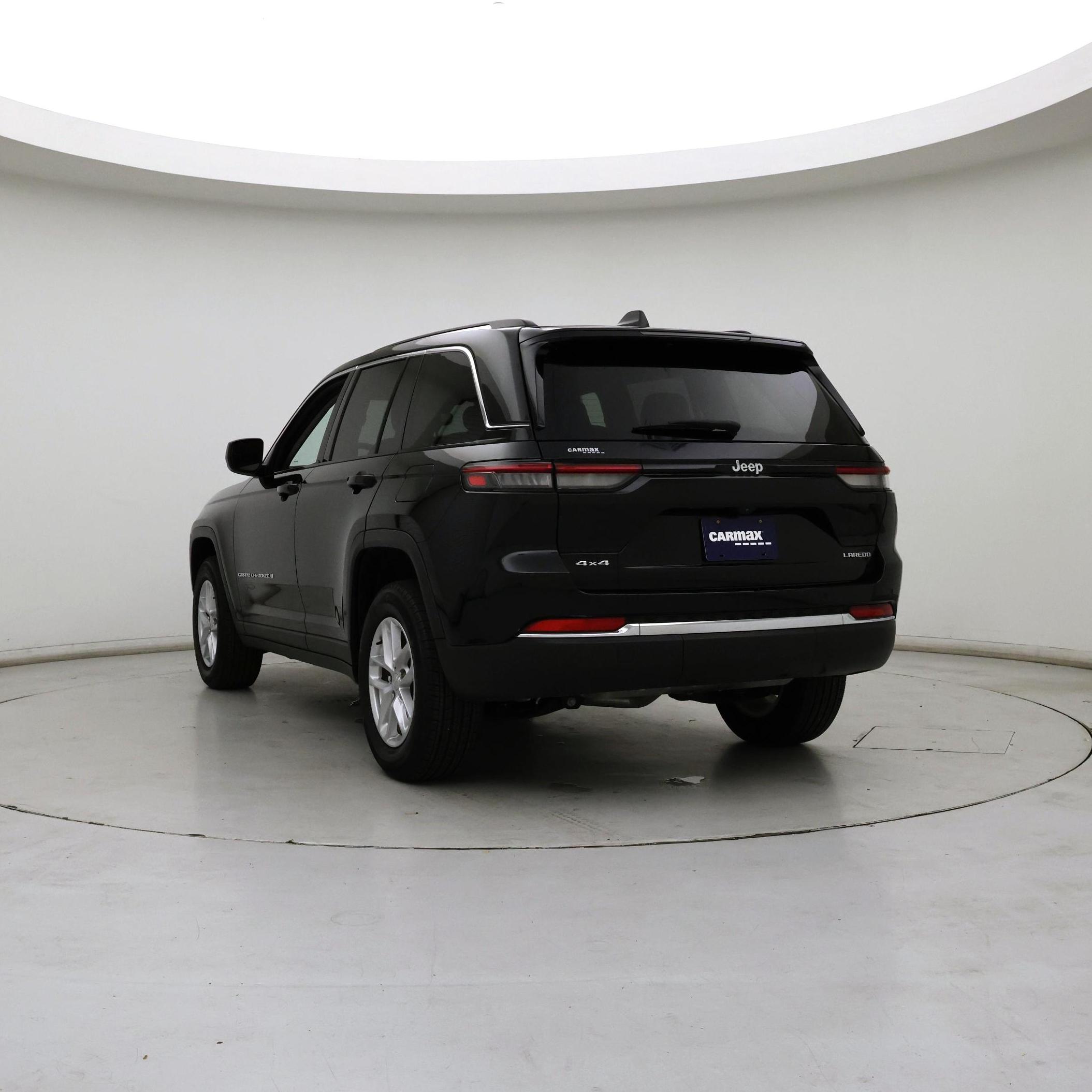 Thumbnail: 2023 Jeep Grand Cherokee - 2
