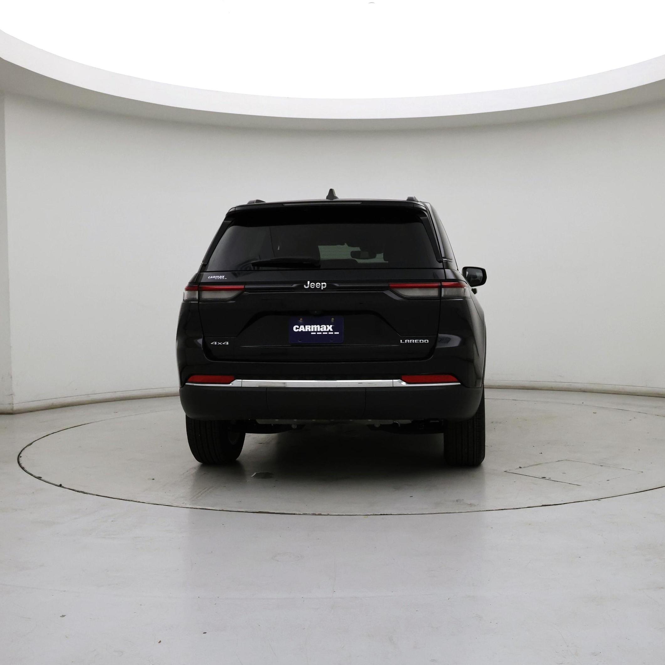 Thumbnail: 2023 Jeep Grand Cherokee - 6