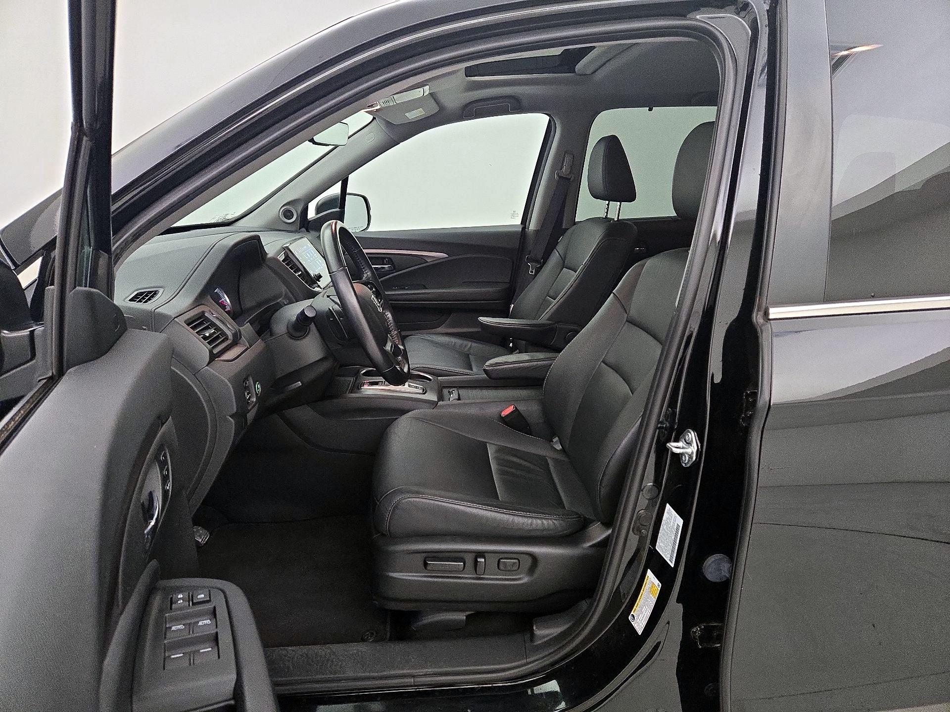 Thumbnail: 2022 Honda Pilot - 11