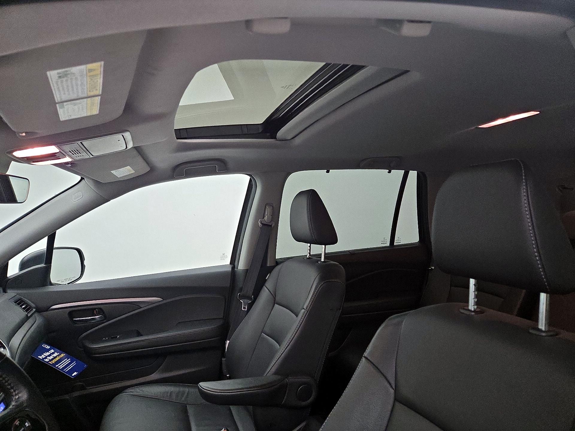 Thumbnail: 2022 Honda Pilot - 18