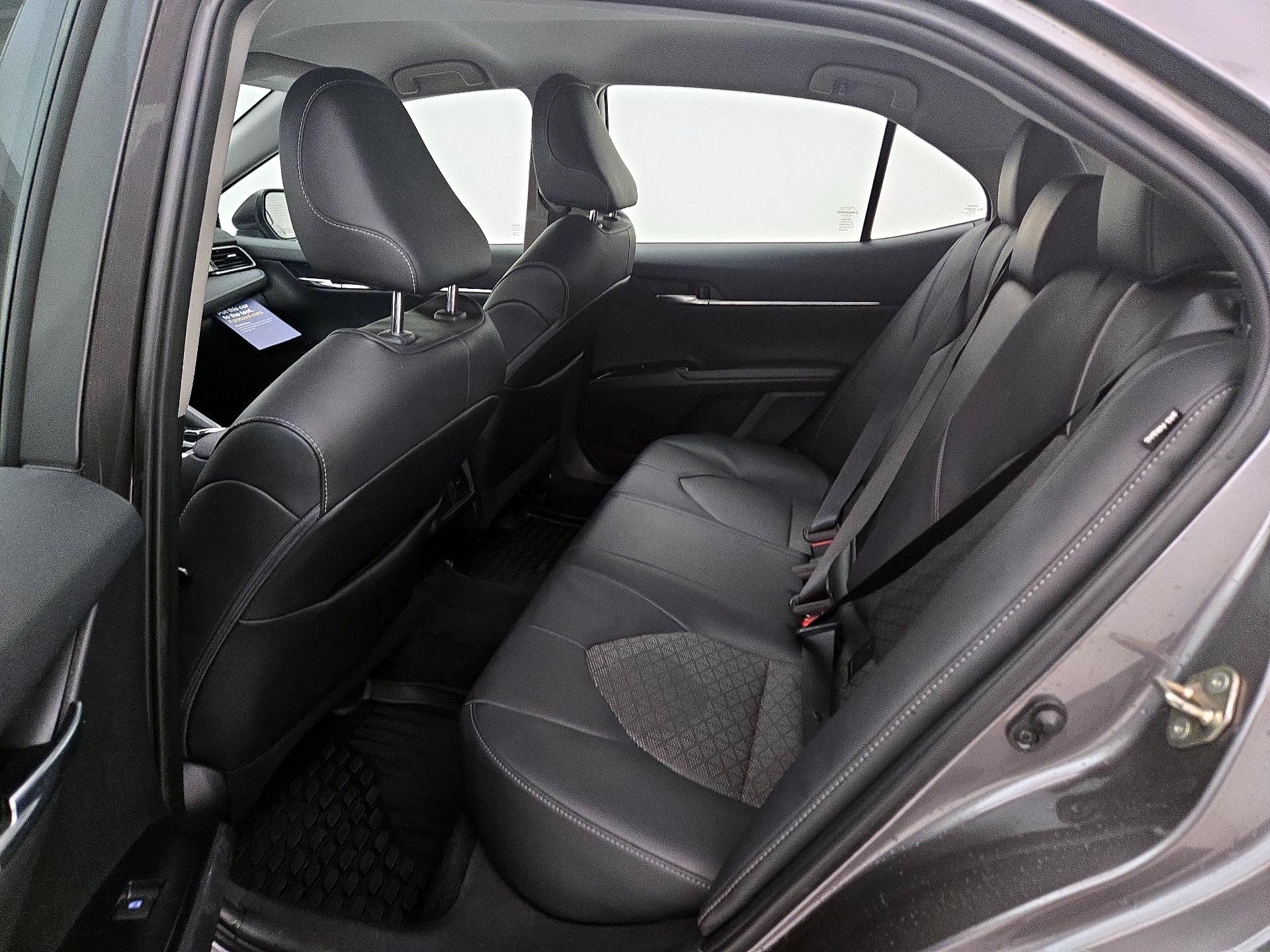 Thumbnail: 2020 Toyota Camry - 19