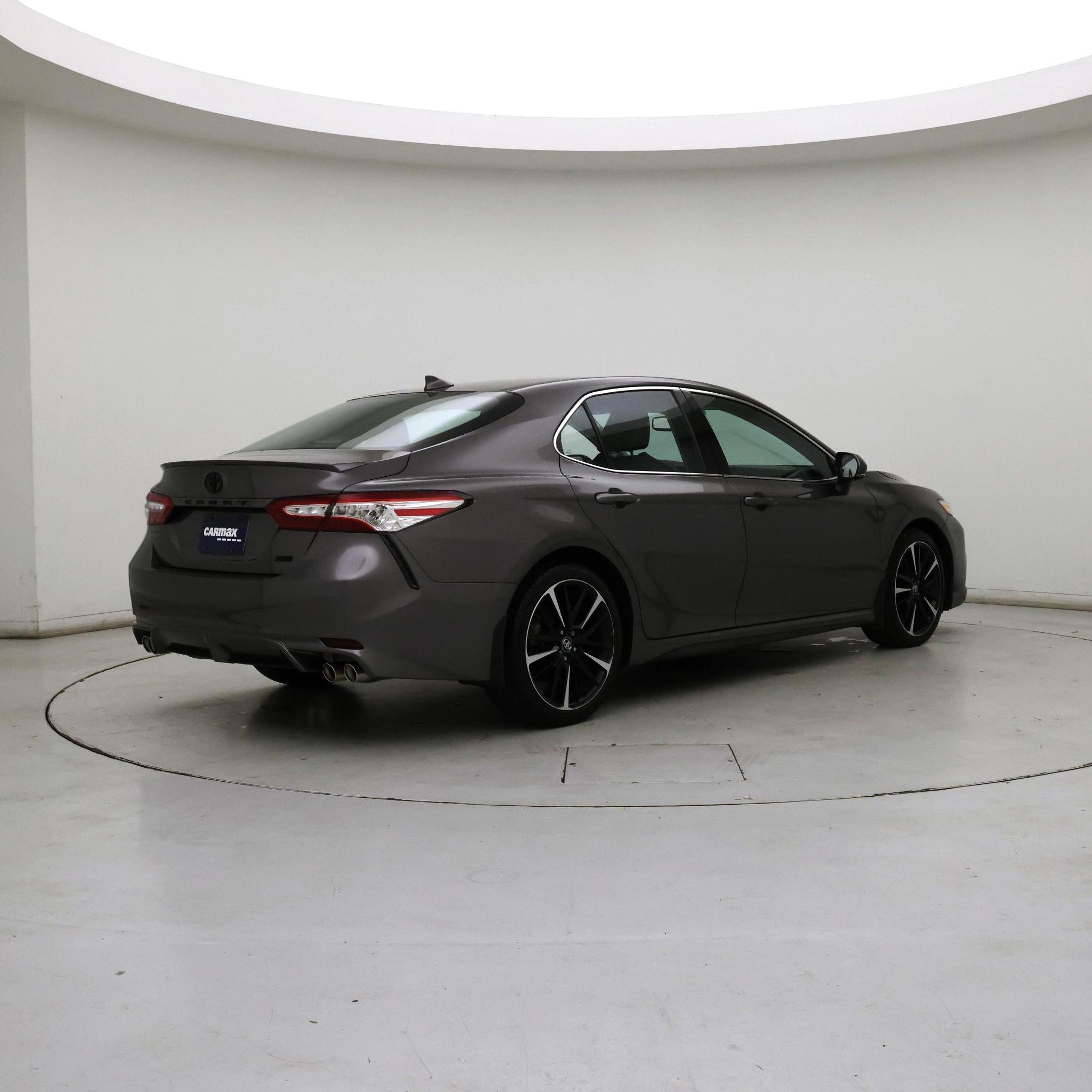 Thumbnail: 2020 Toyota Camry - 8