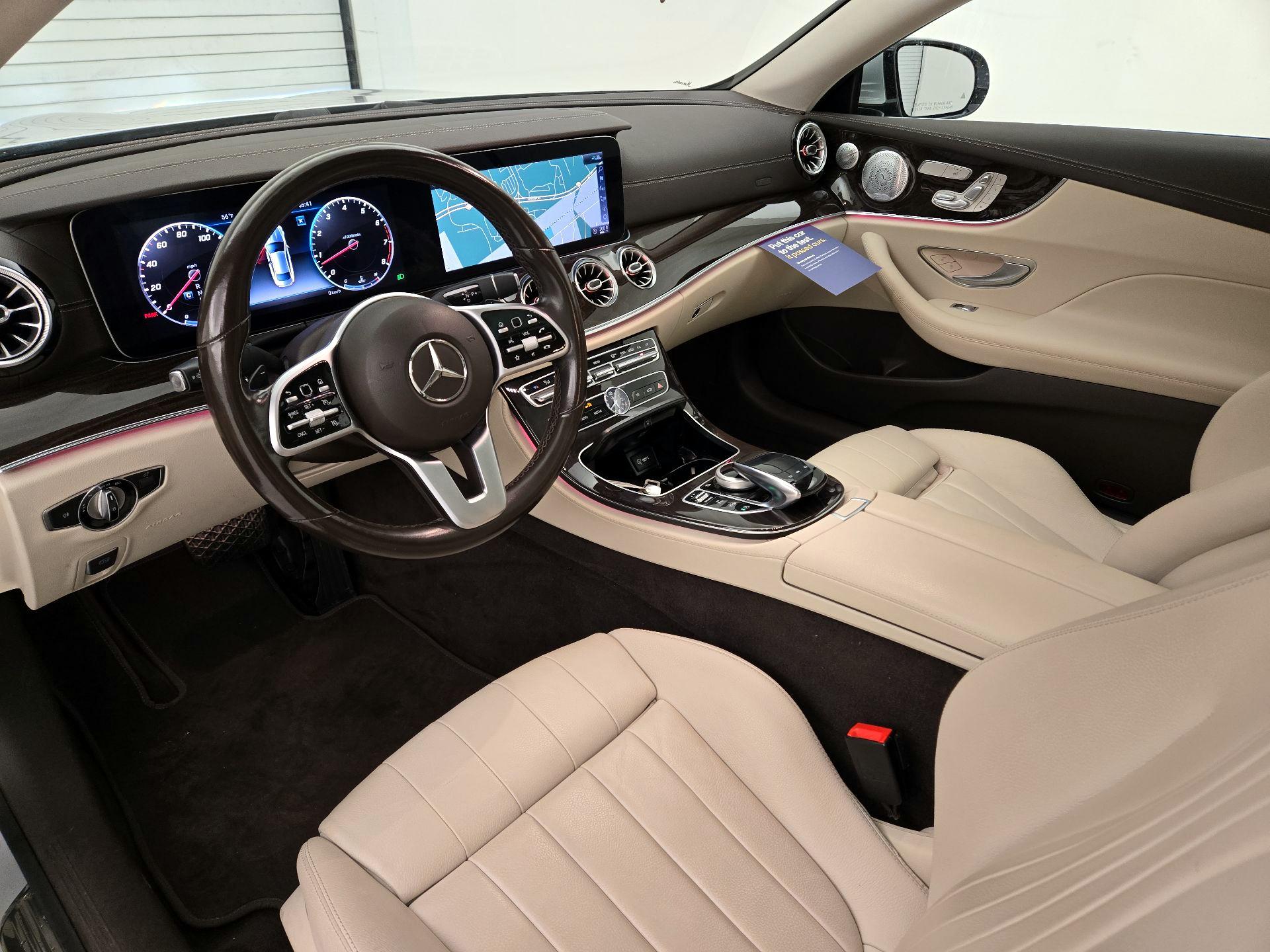 Thumbnail: 2020 Mercedes-Benz E-Class - 9