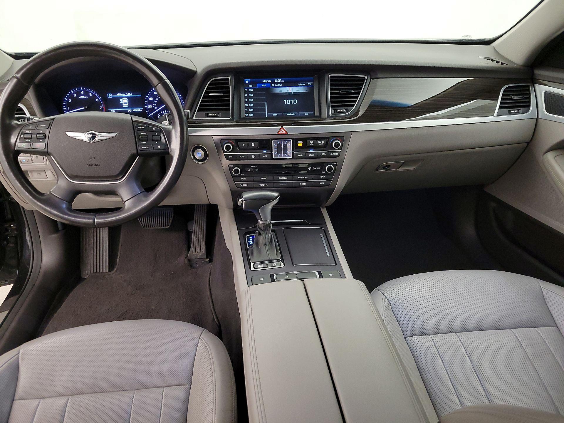 Thumbnail: 2018 Genesis G80 - 9