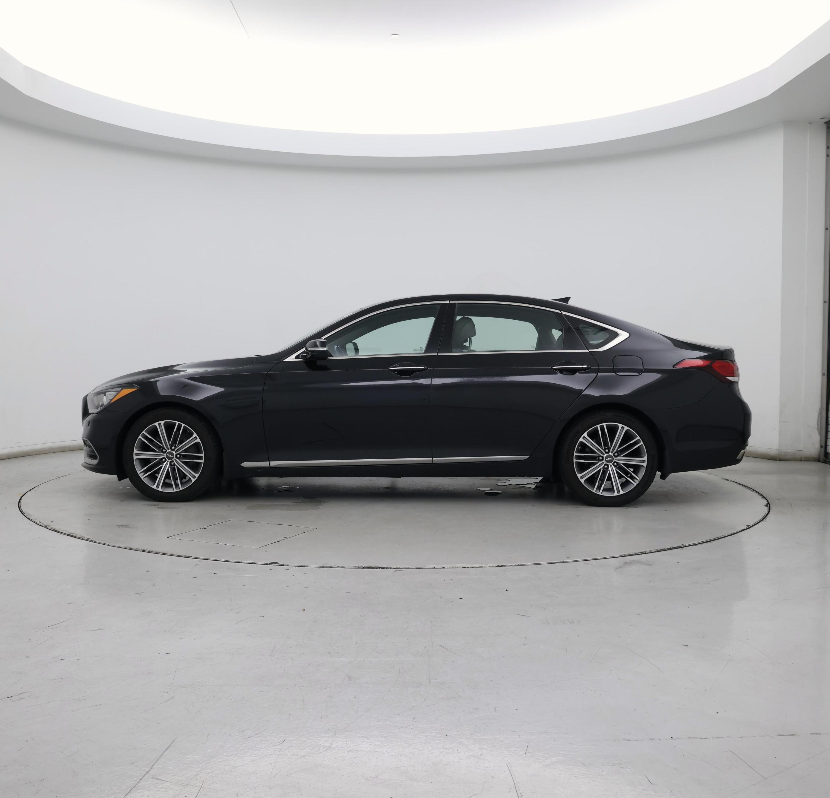Thumbnail: 2018 Genesis G80 - 3
