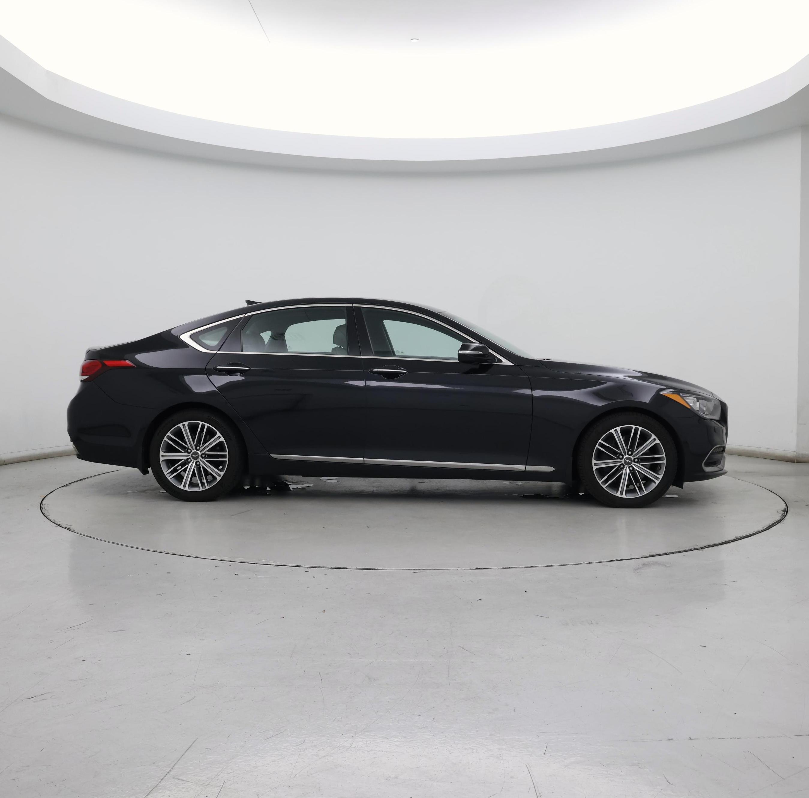 Thumbnail: 2018 Genesis G80 - 7