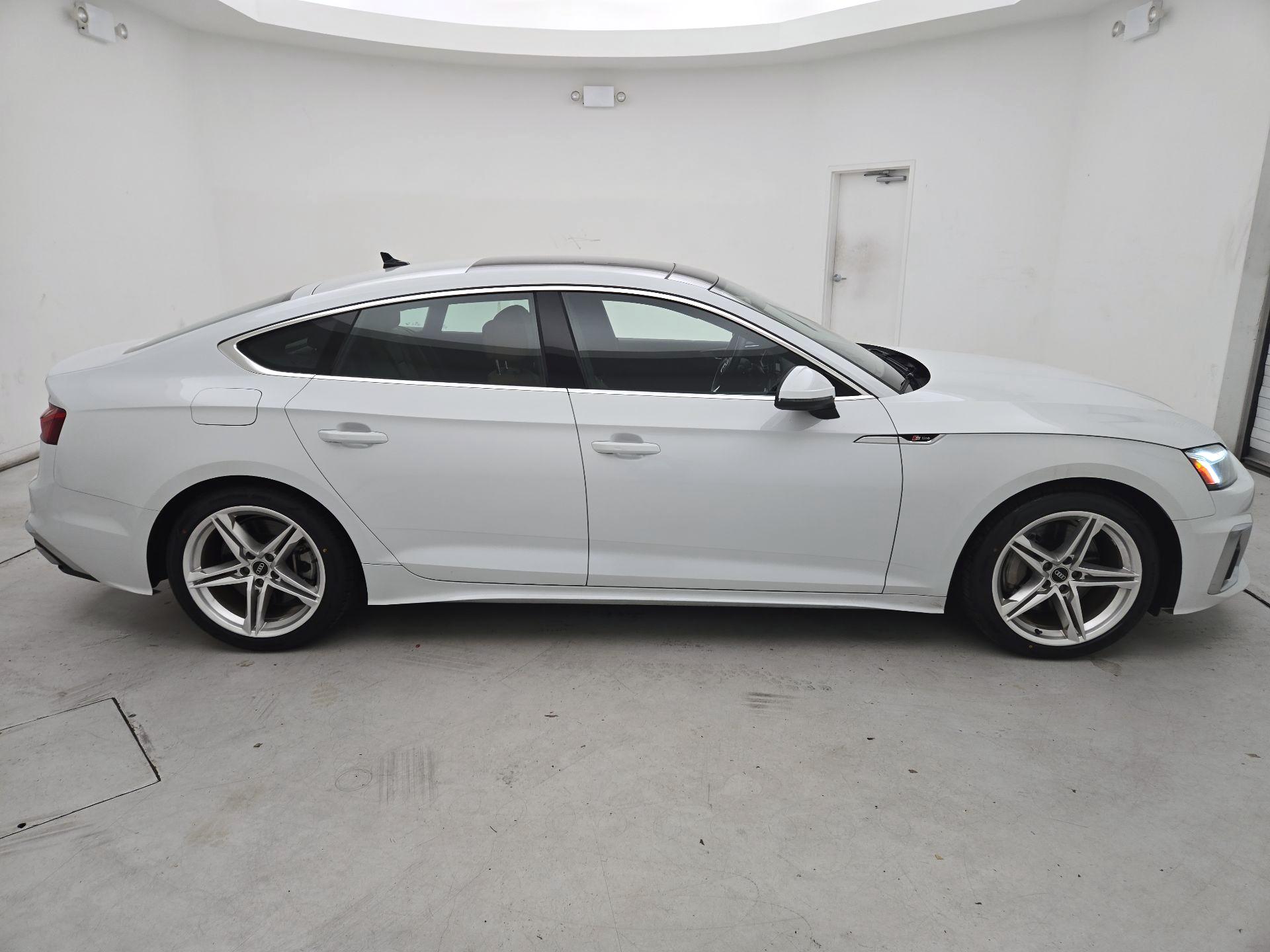 Thumbnail: 2022 Audi A5 - 4