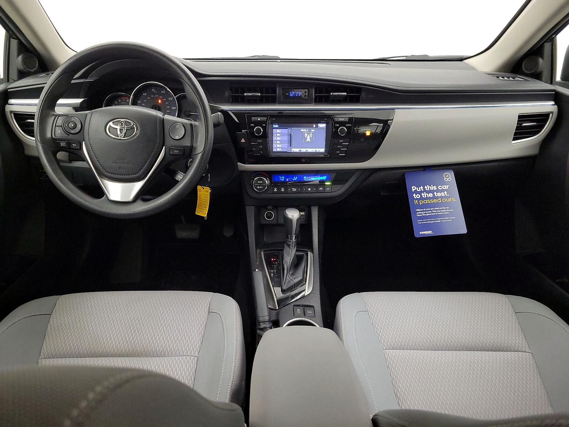 Thumbnail: 2014 Toyota Corolla - 9