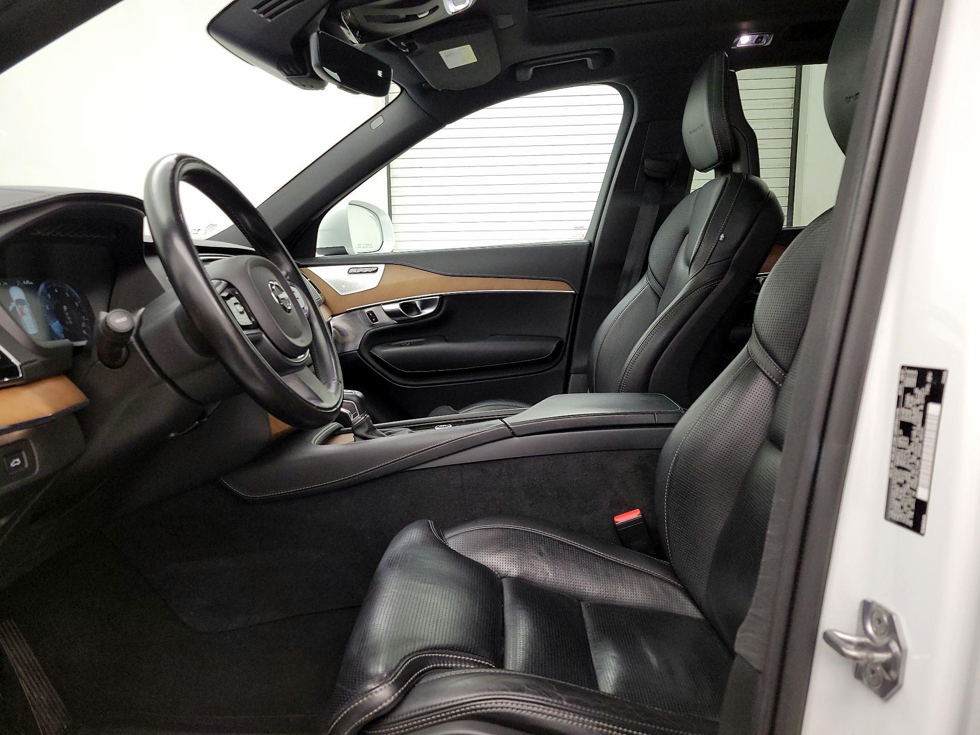 Thumbnail: 2018 Volvo XC90 - 11