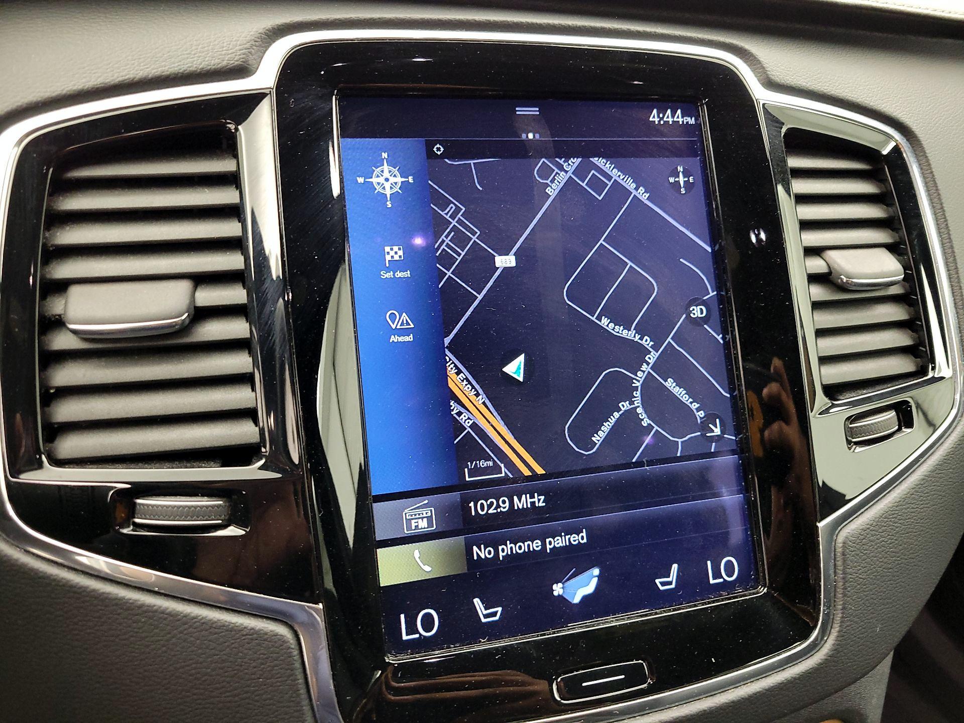 Thumbnail: 2018 Volvo XC90 - 14