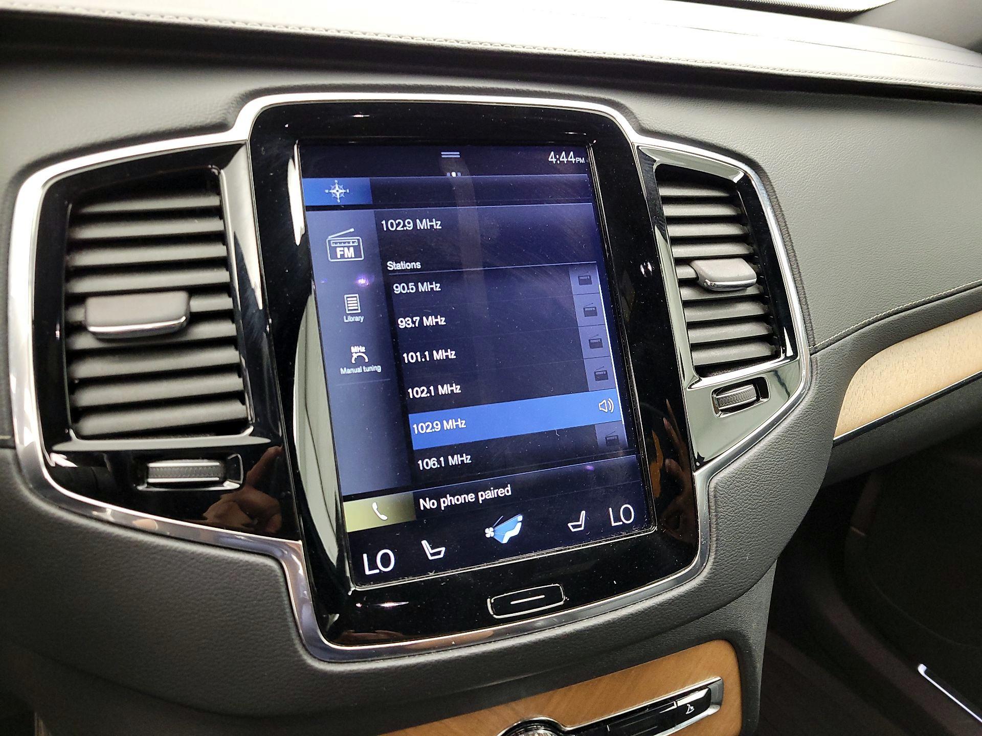 Thumbnail: 2018 Volvo XC90 - 16