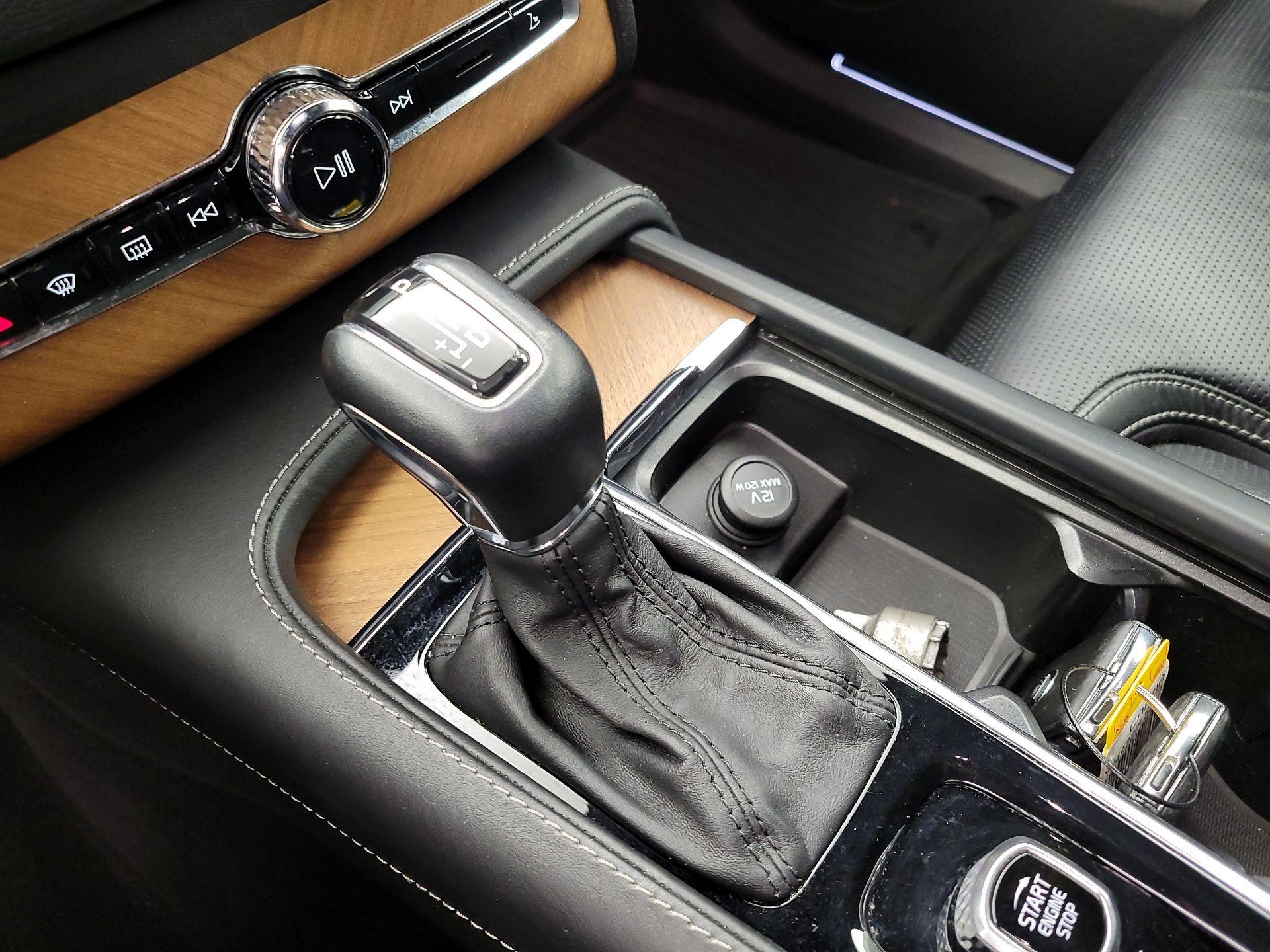 Thumbnail: 2018 Volvo XC90 - 18