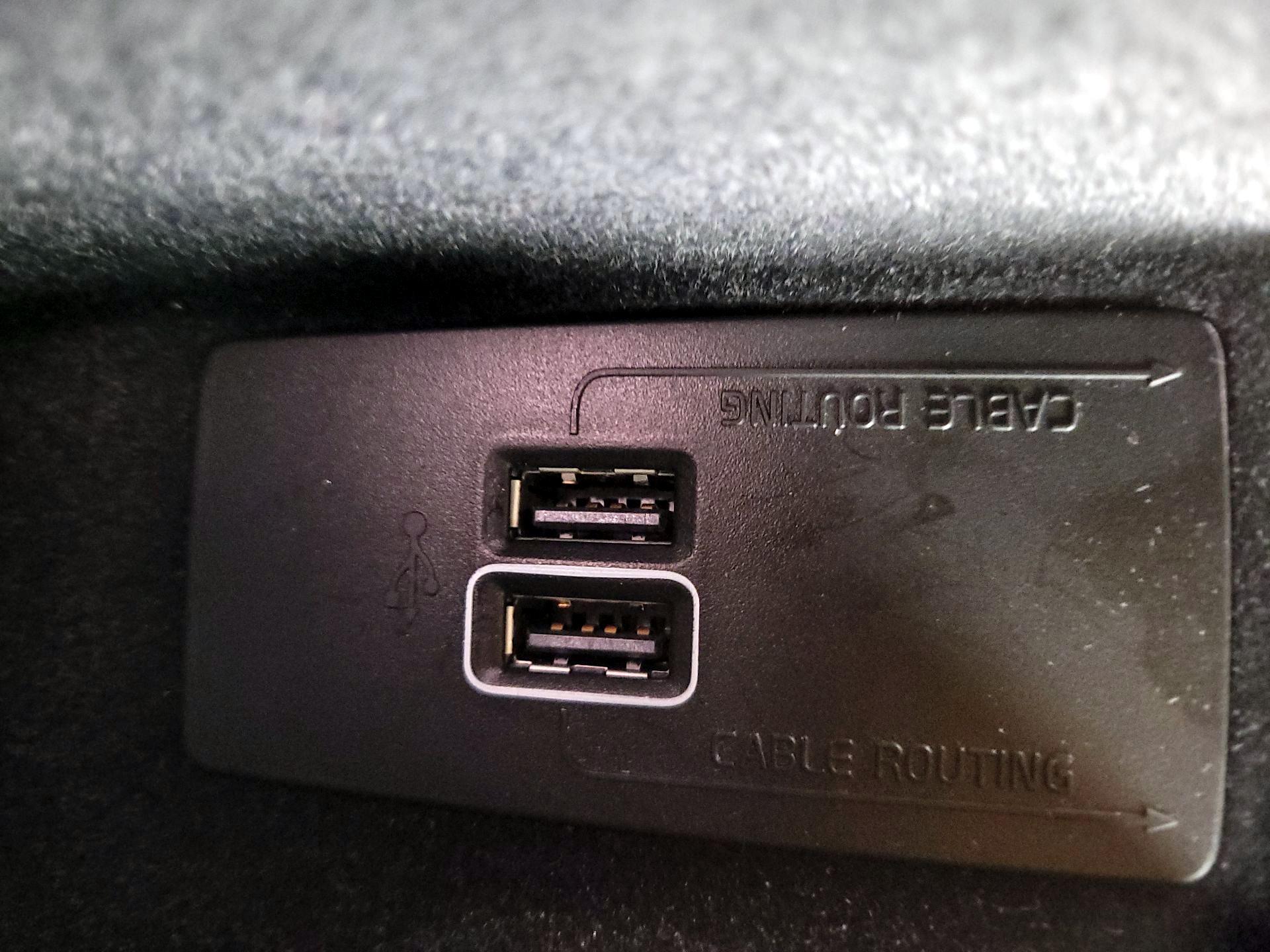 Thumbnail: 2018 Volvo XC90 - 19