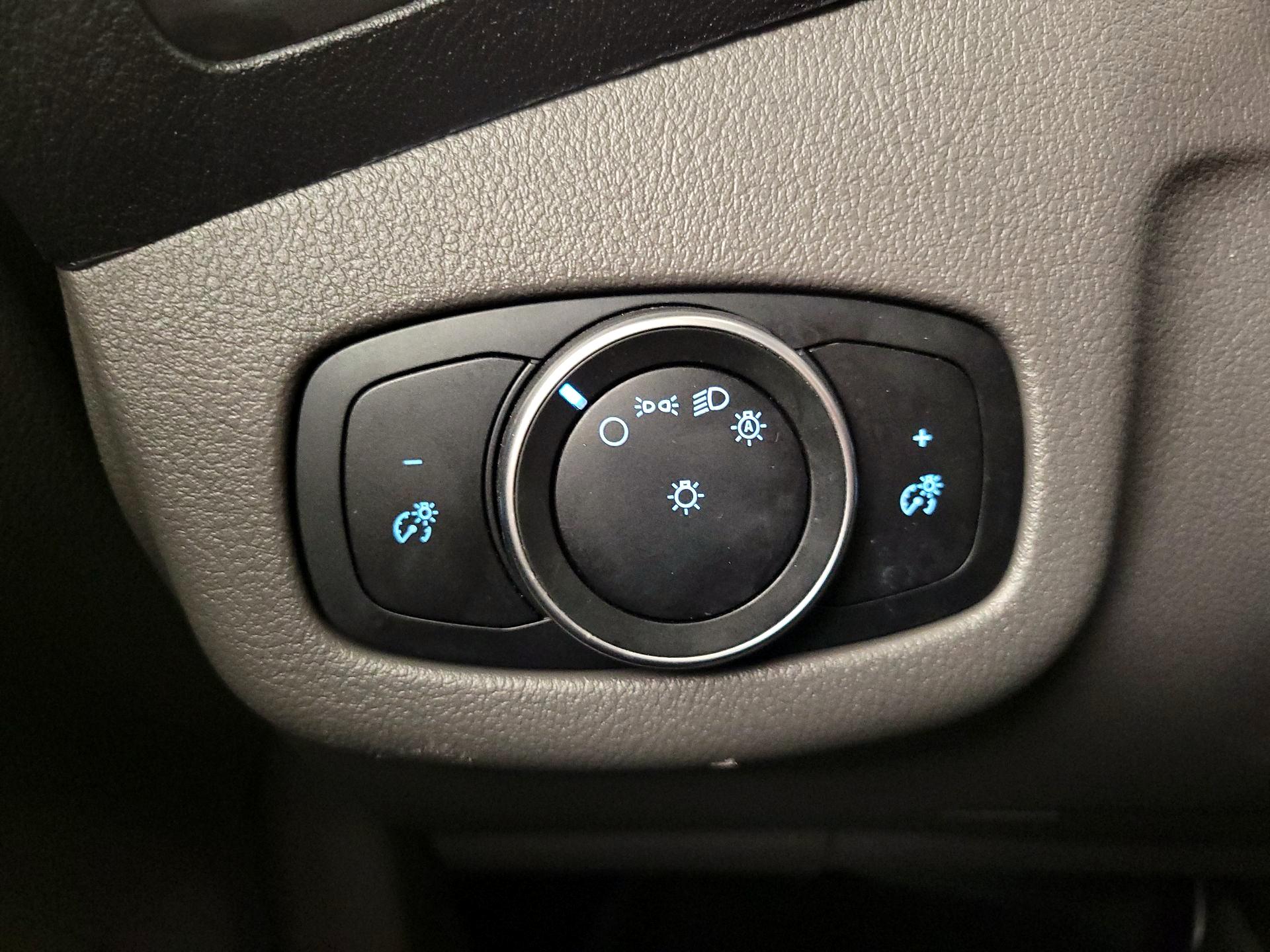 Thumbnail: 2020 Ford Transit Series - 13