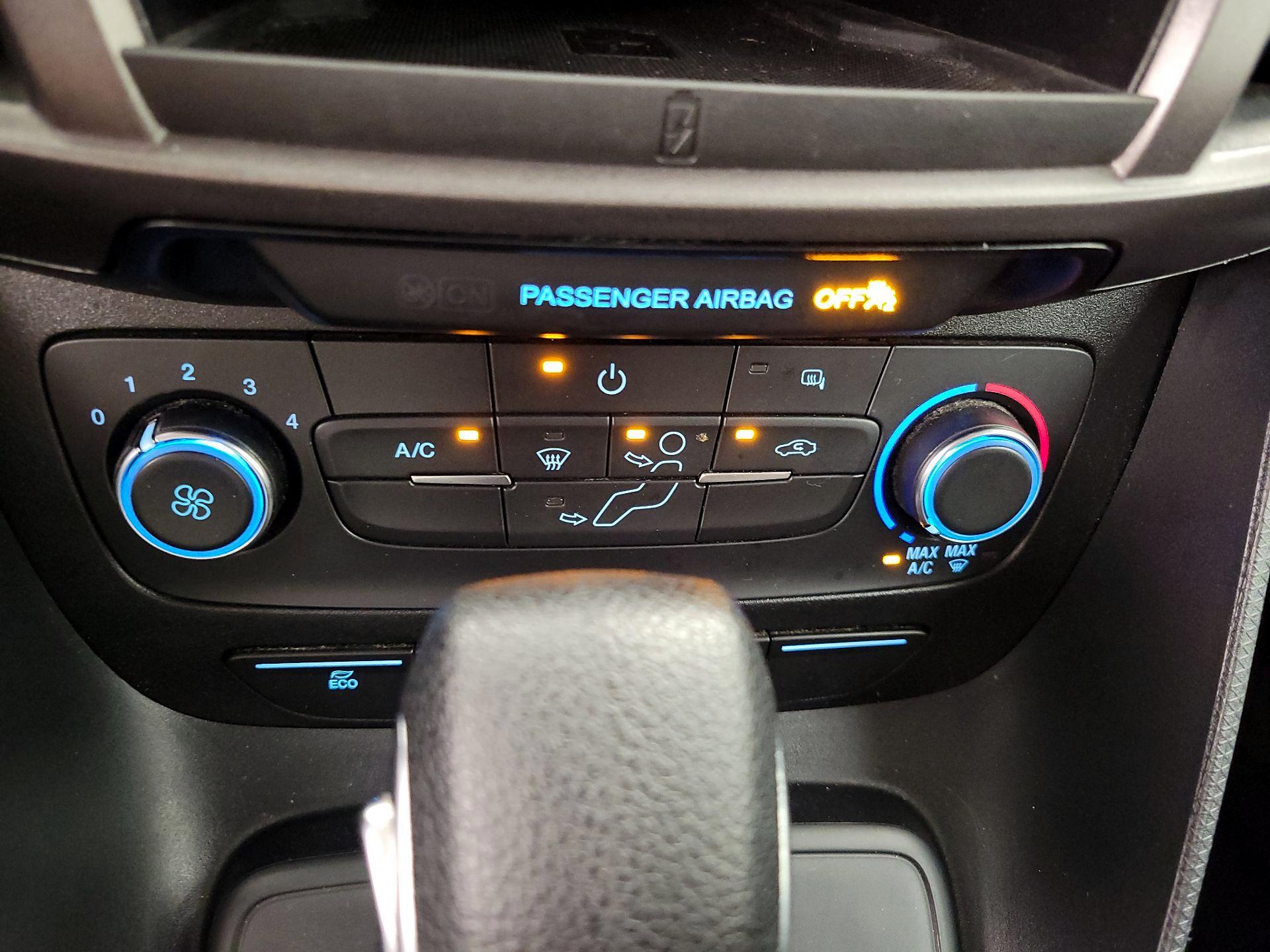 Thumbnail: 2020 Ford Transit Series - 16