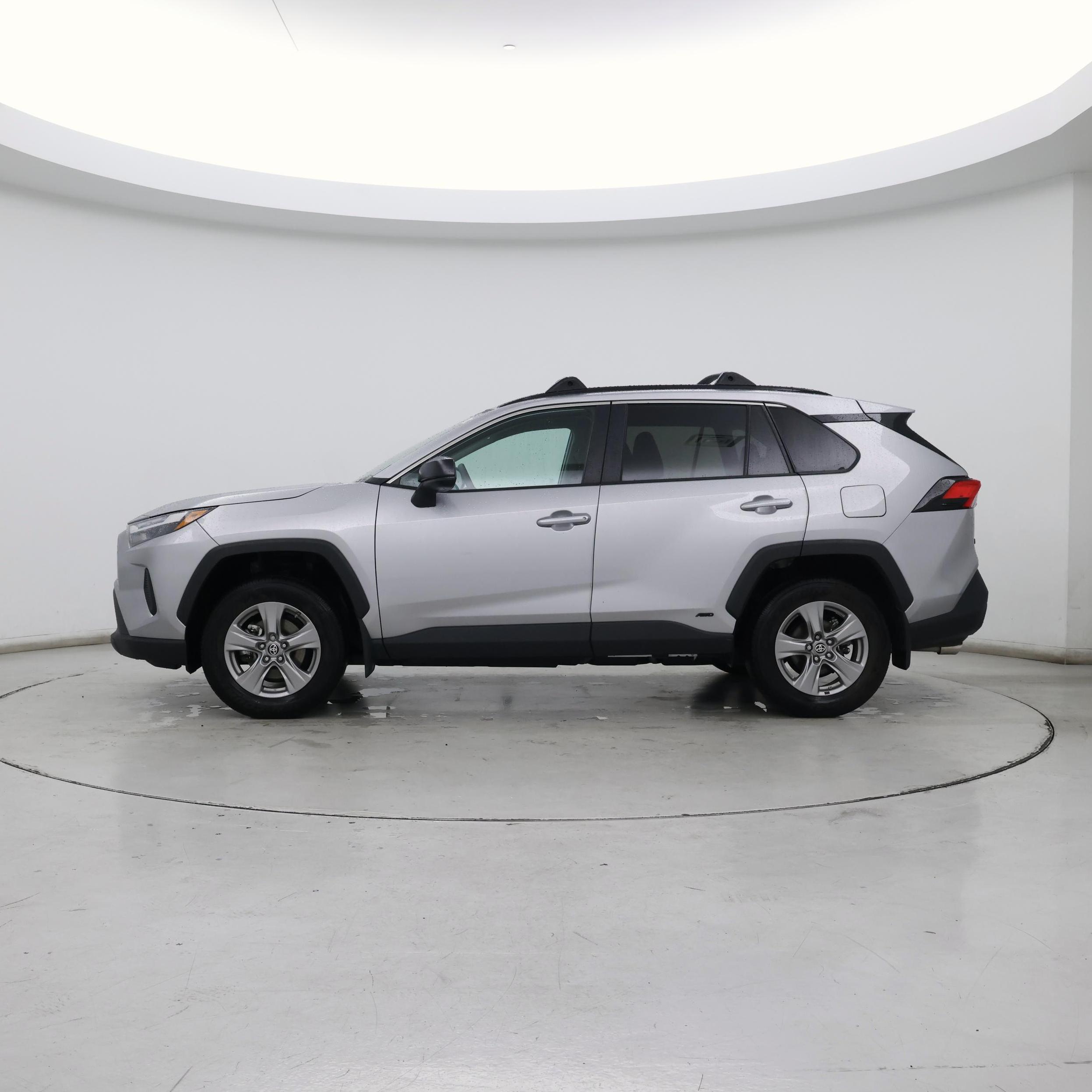 Thumbnail: 2024 Toyota RAV4 - 3