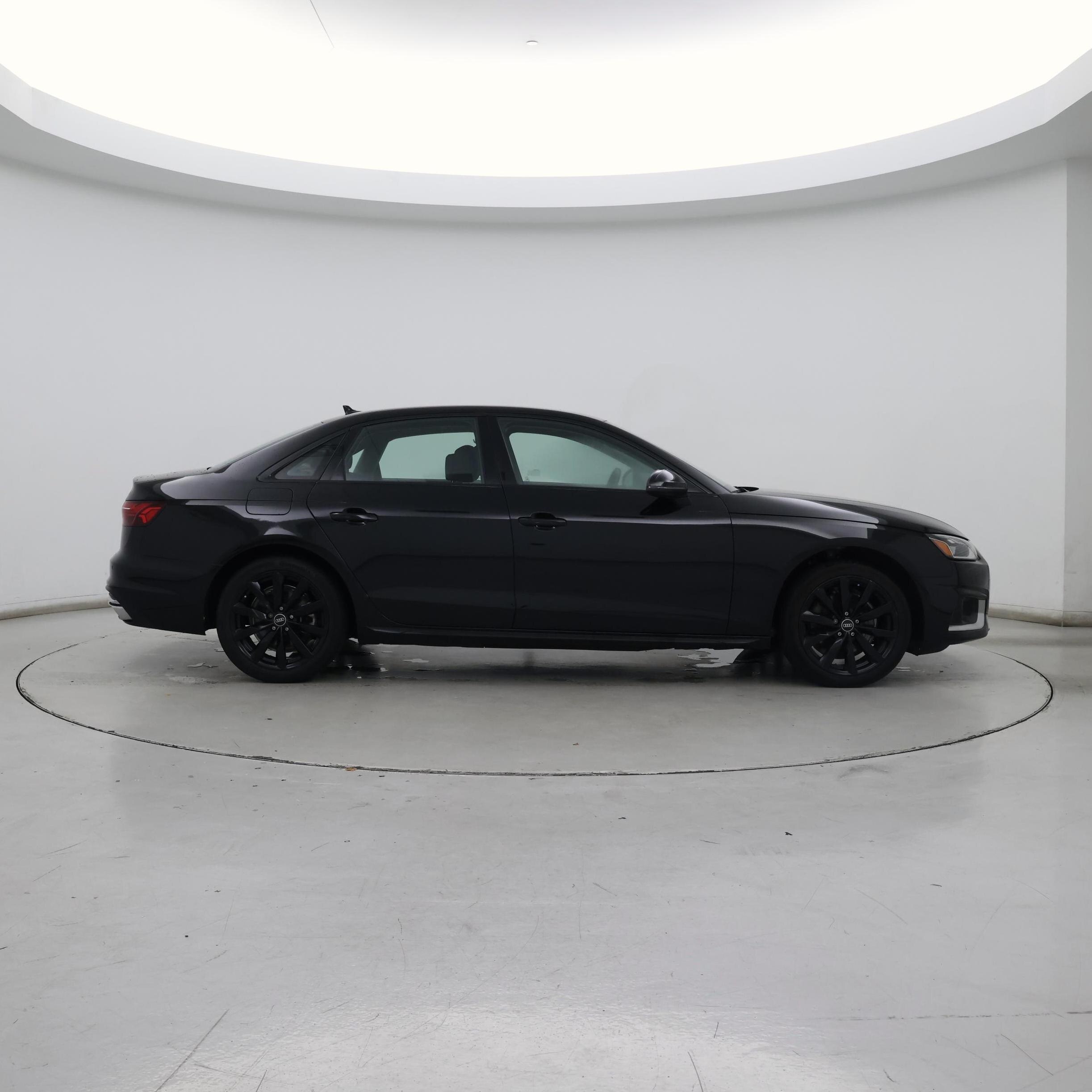 Thumbnail: 2022 Audi A4 - 7