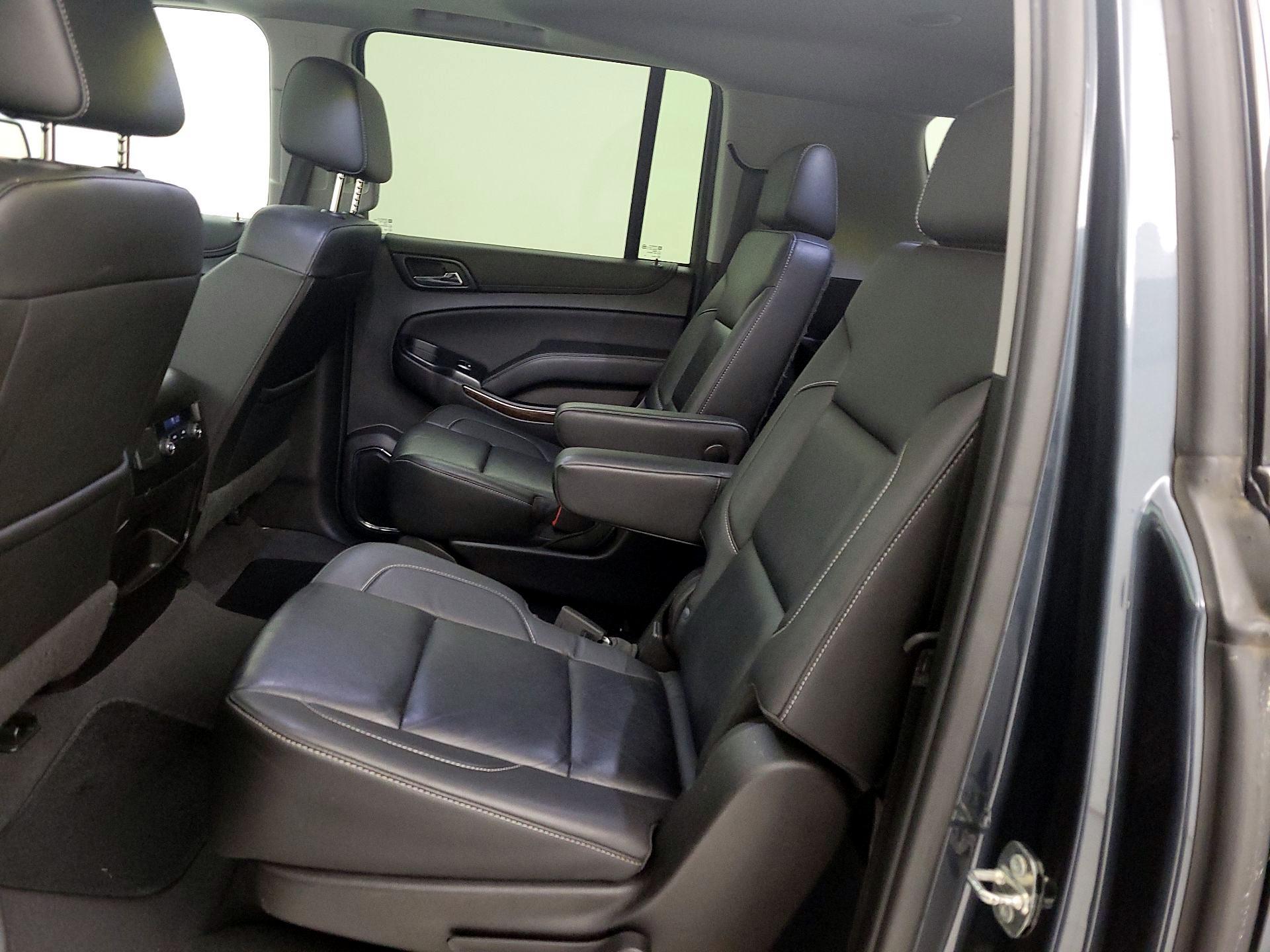 Thumbnail: 2019 Chevrolet Suburban - 20