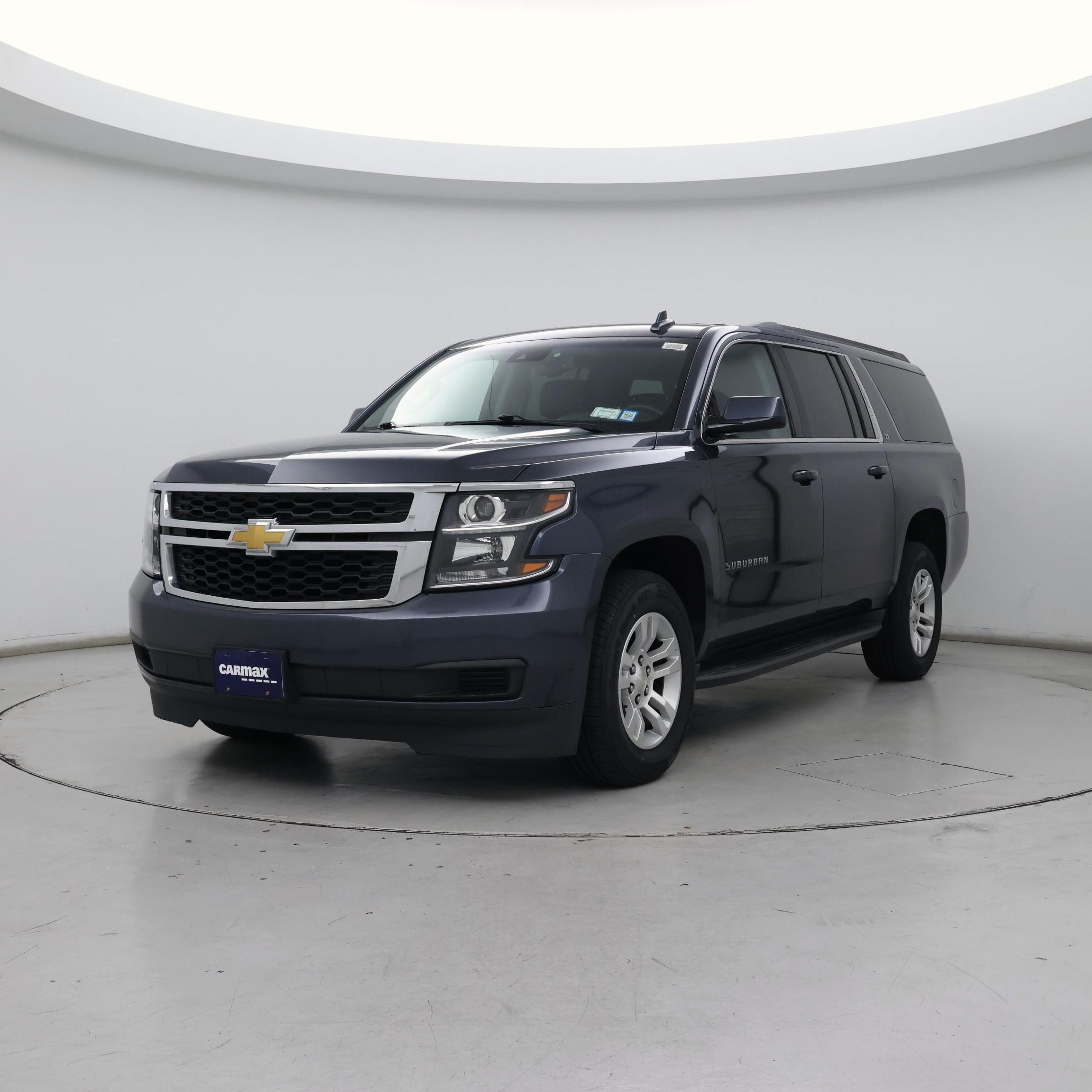 Thumbnail: 2019 Chevrolet Suburban - 4