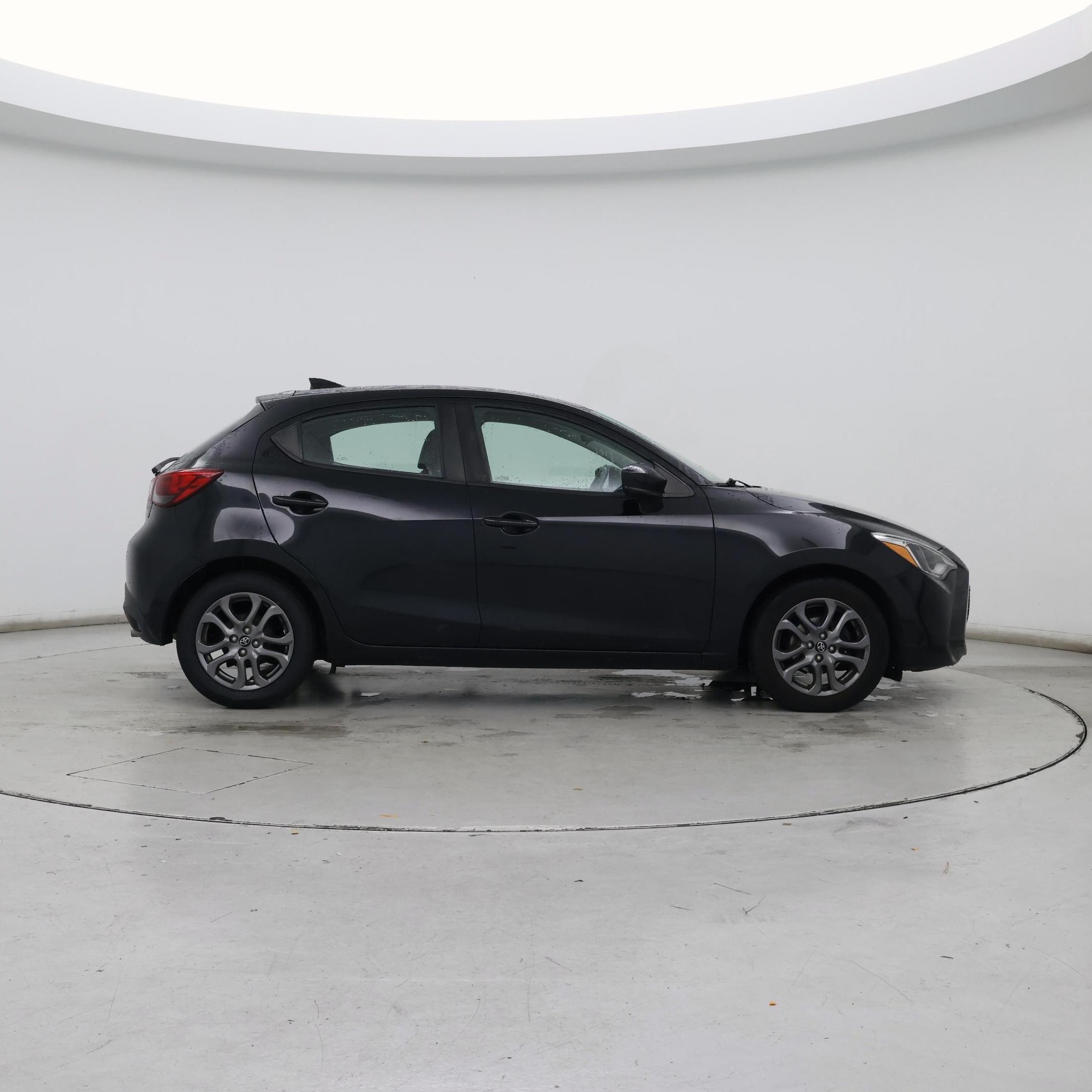 Thumbnail: 2020 Toyota Yaris - 7