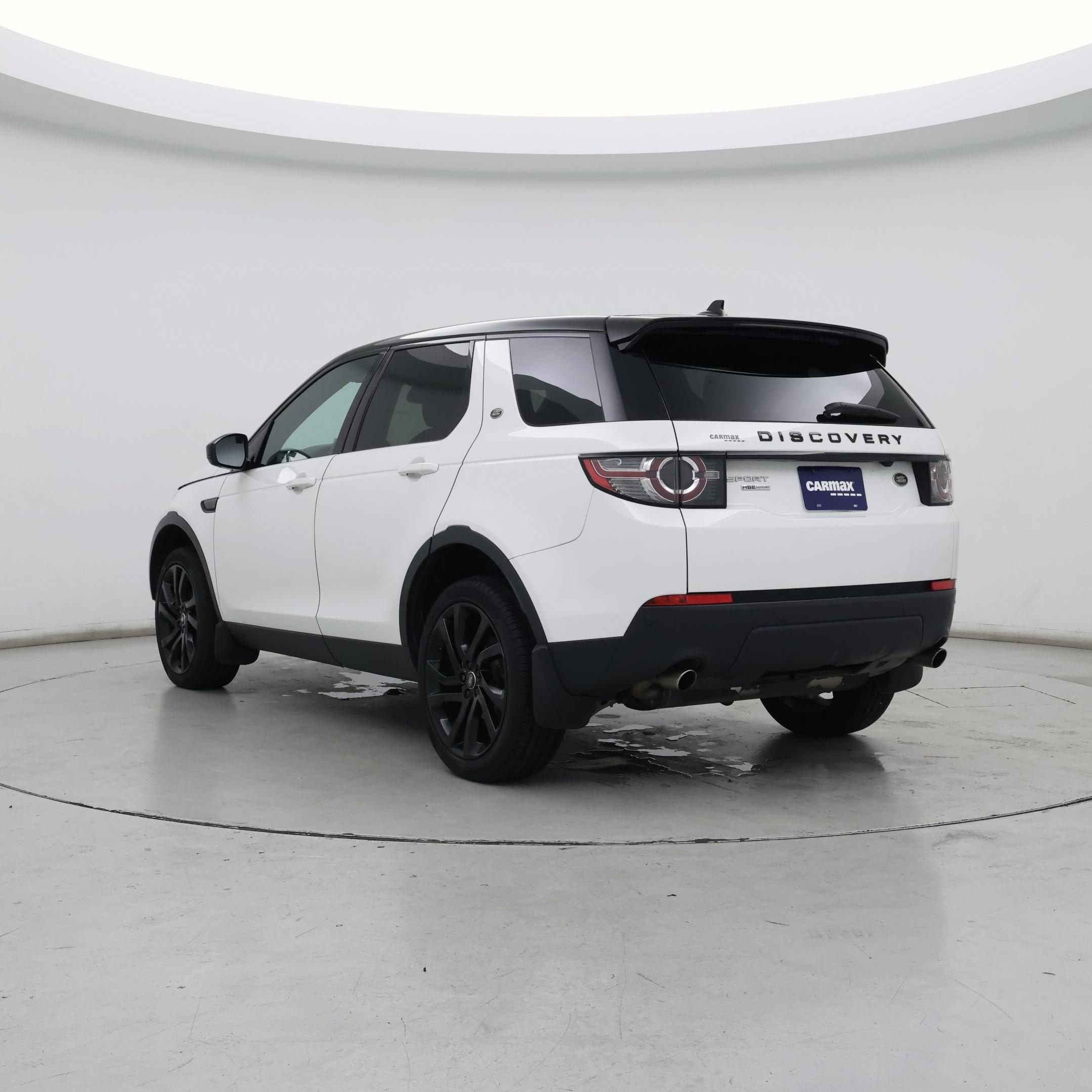 Thumbnail: 2016 Land Rover Discovery Sport - 2