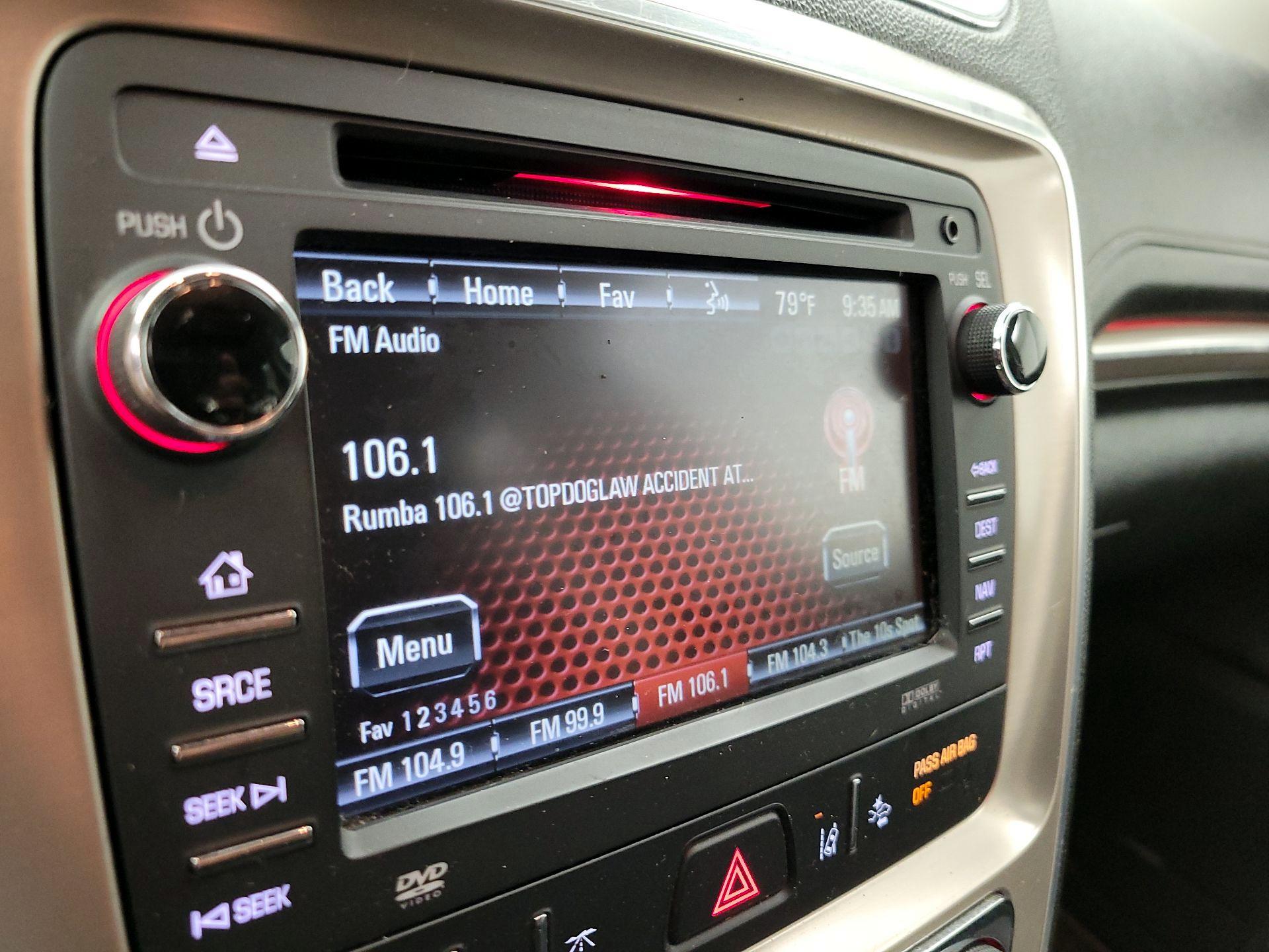 Thumbnail: 2015 GMC Acadia - 16