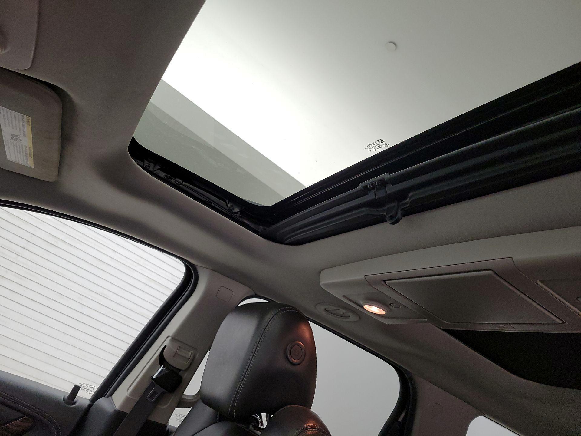 Thumbnail: 2015 GMC Acadia - 20