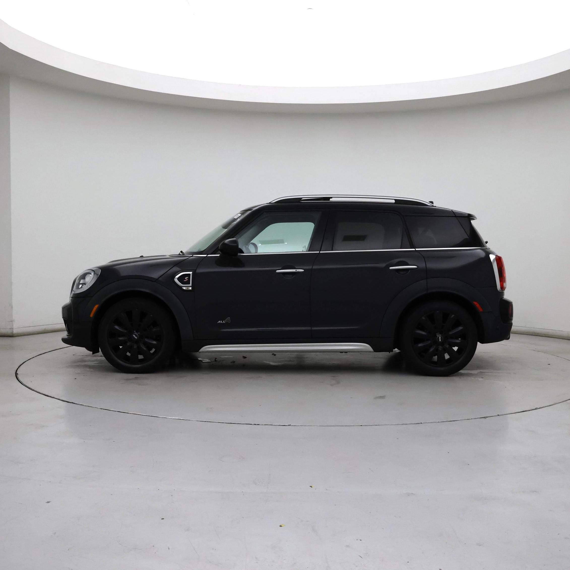 Thumbnail: 2019 MINI Cooper Countryman - 3