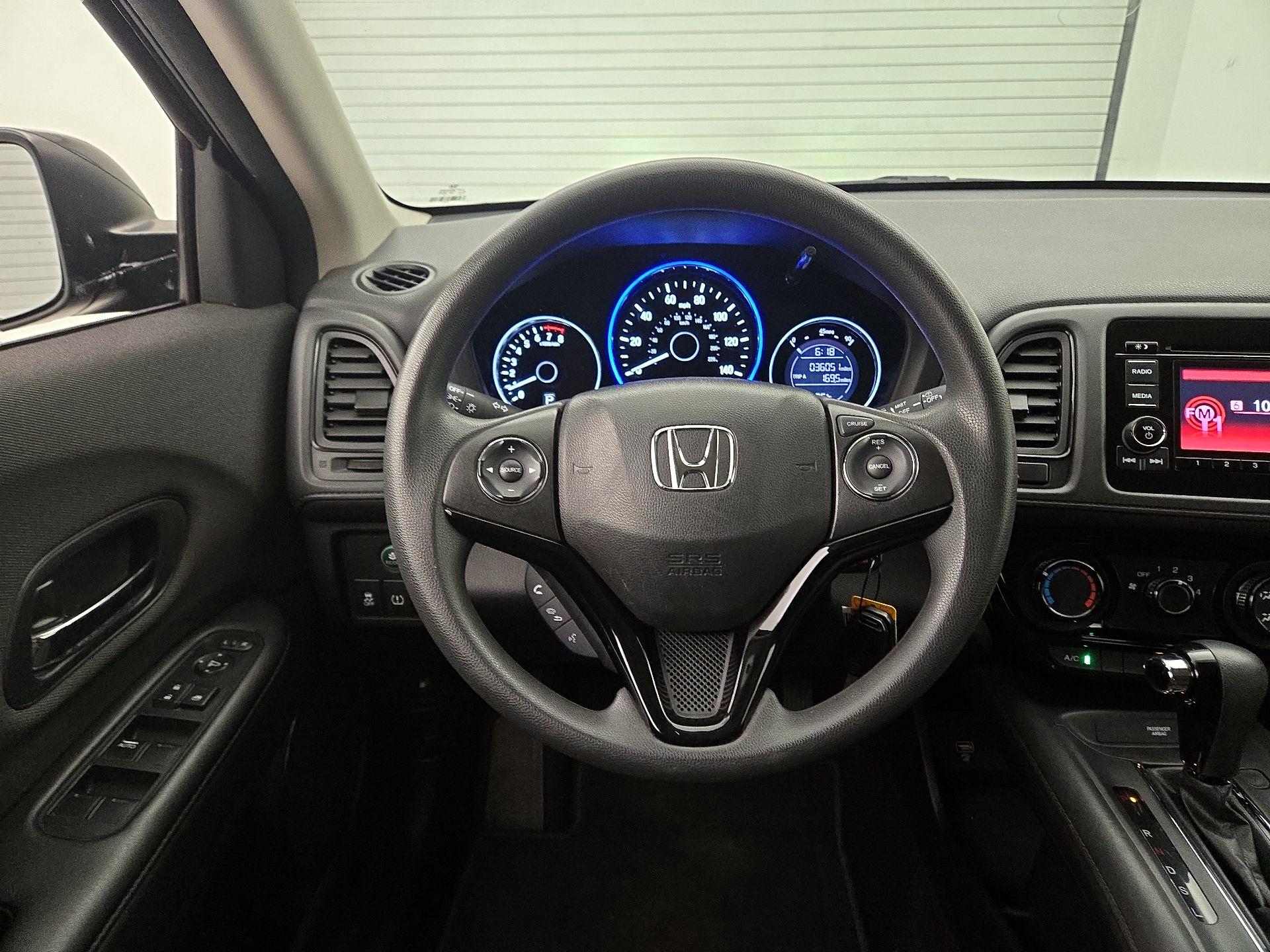 Thumbnail: 2019 Honda HR-V - 10