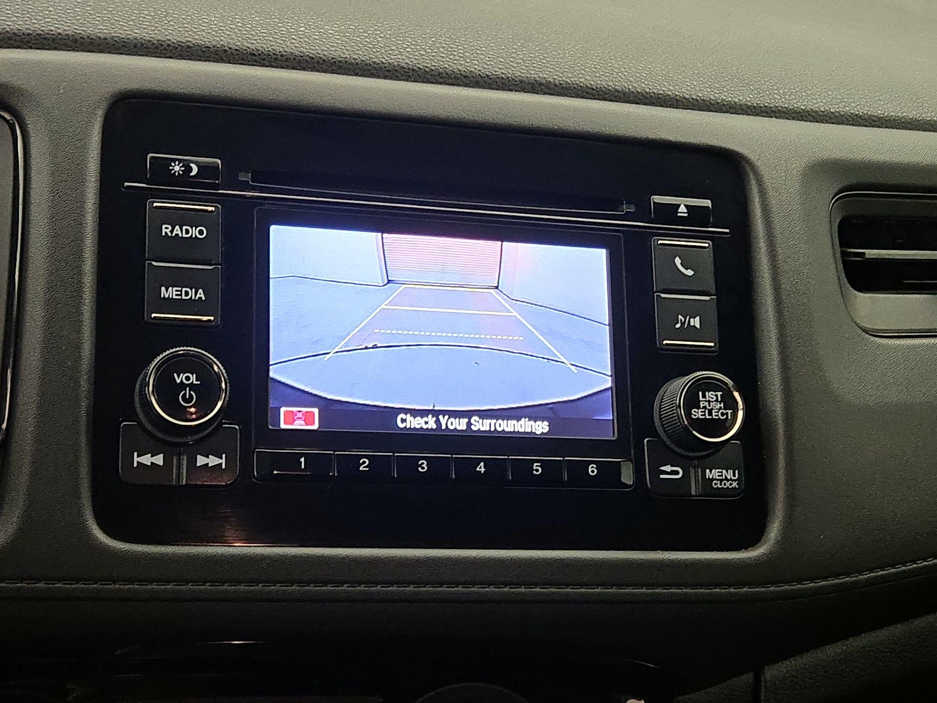 Thumbnail: 2019 Honda HR-V - 13