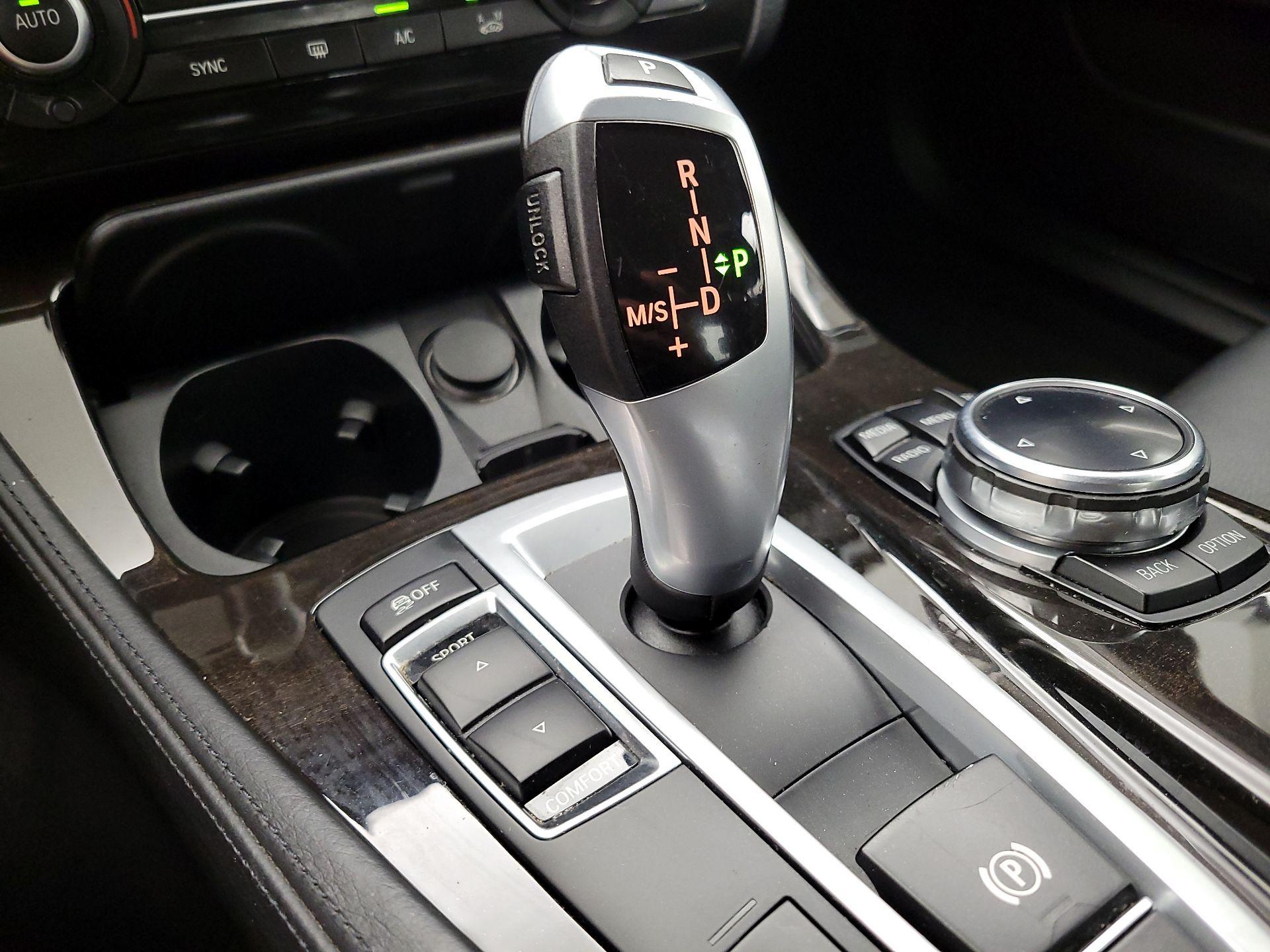 Thumbnail: 2014 BMW 5 Series - 18