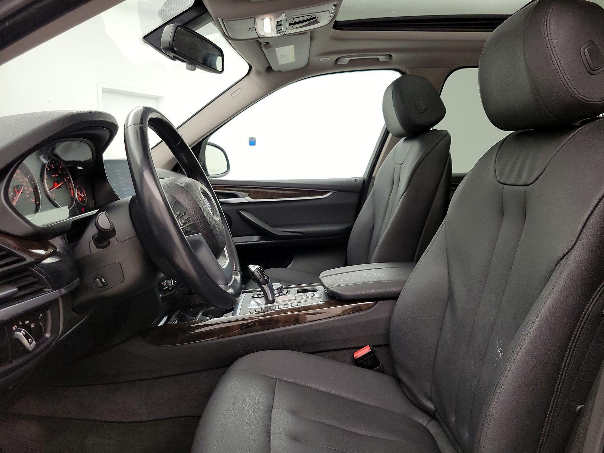 Thumbnail: 2016 BMW X5 - 11
