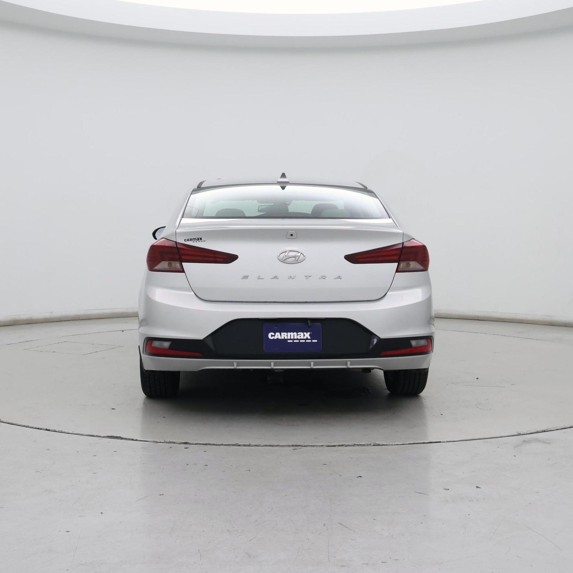 Thumbnail: 2019 Hyundai Elantra - 6
