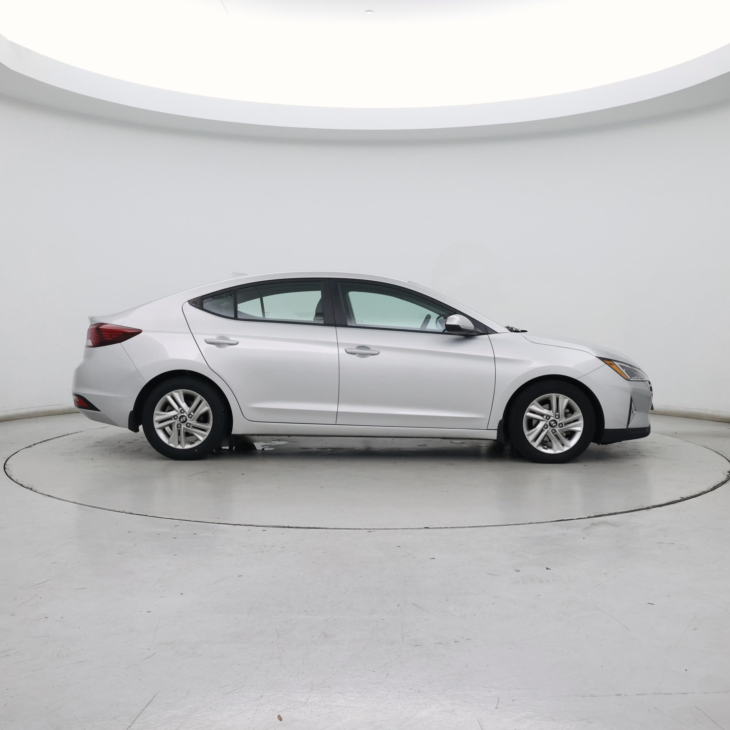 Thumbnail: 2019 Hyundai Elantra - 7