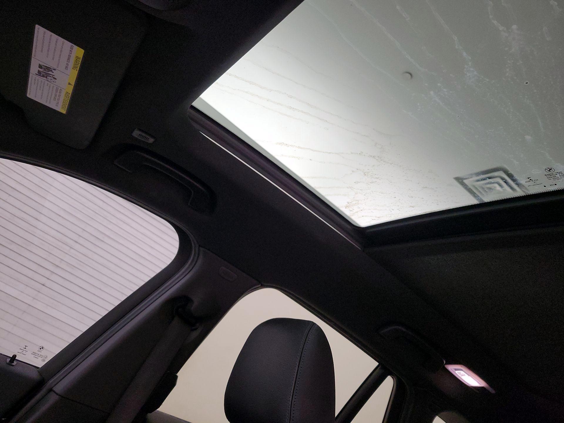 Thumbnail: 2017 BMW X1 - 20