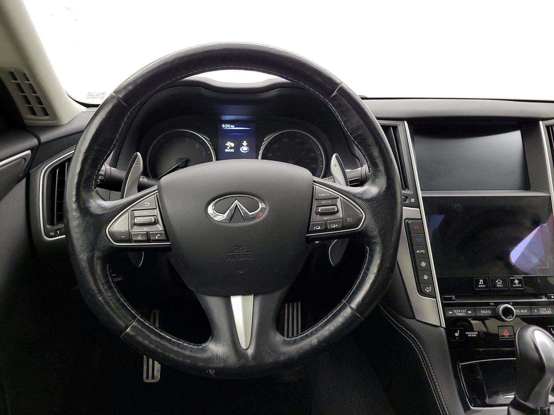 Thumbnail: 2014 INFINITI Q50 - 10