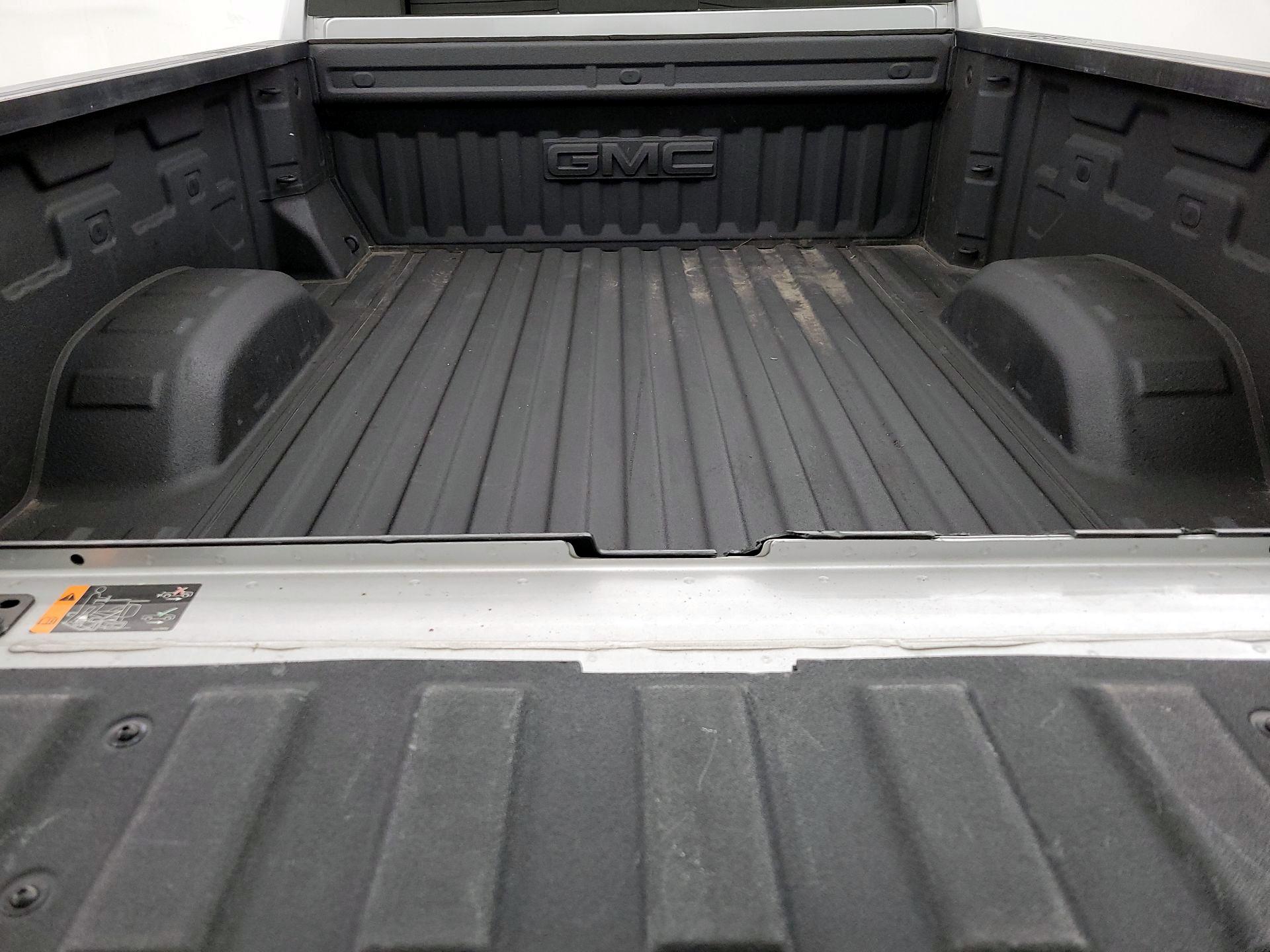 Thumbnail: 2020 GMC Sierra 2500 - 20