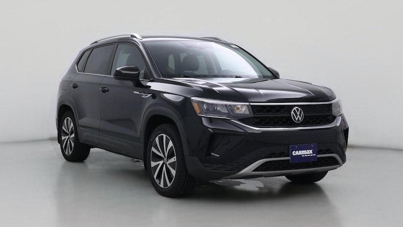 2022 Volkswagen Taos SE Hero Image