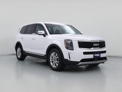 White 2022 Kia Telluride LX