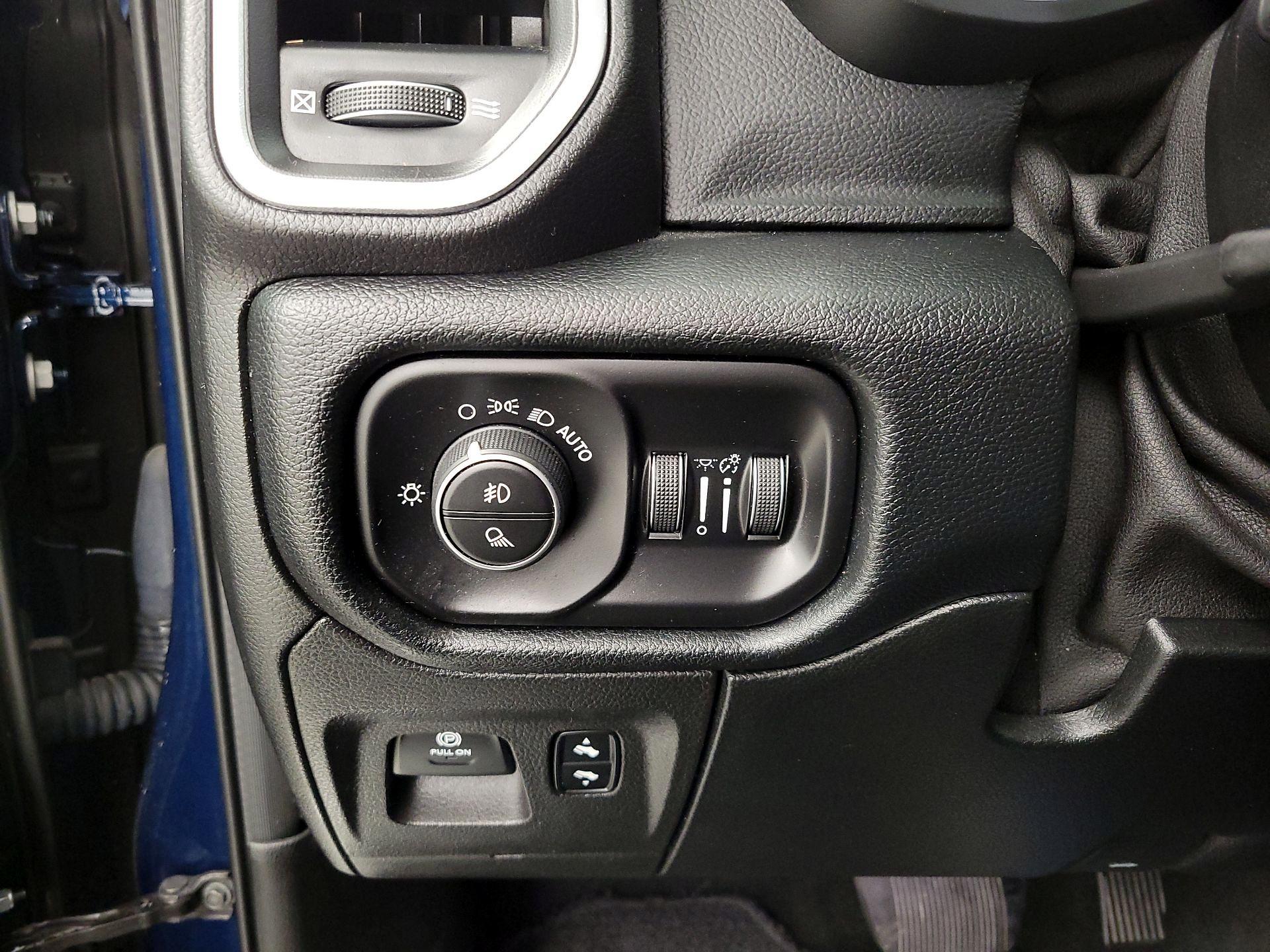 Thumbnail: 2020 RAM 1500 - 13