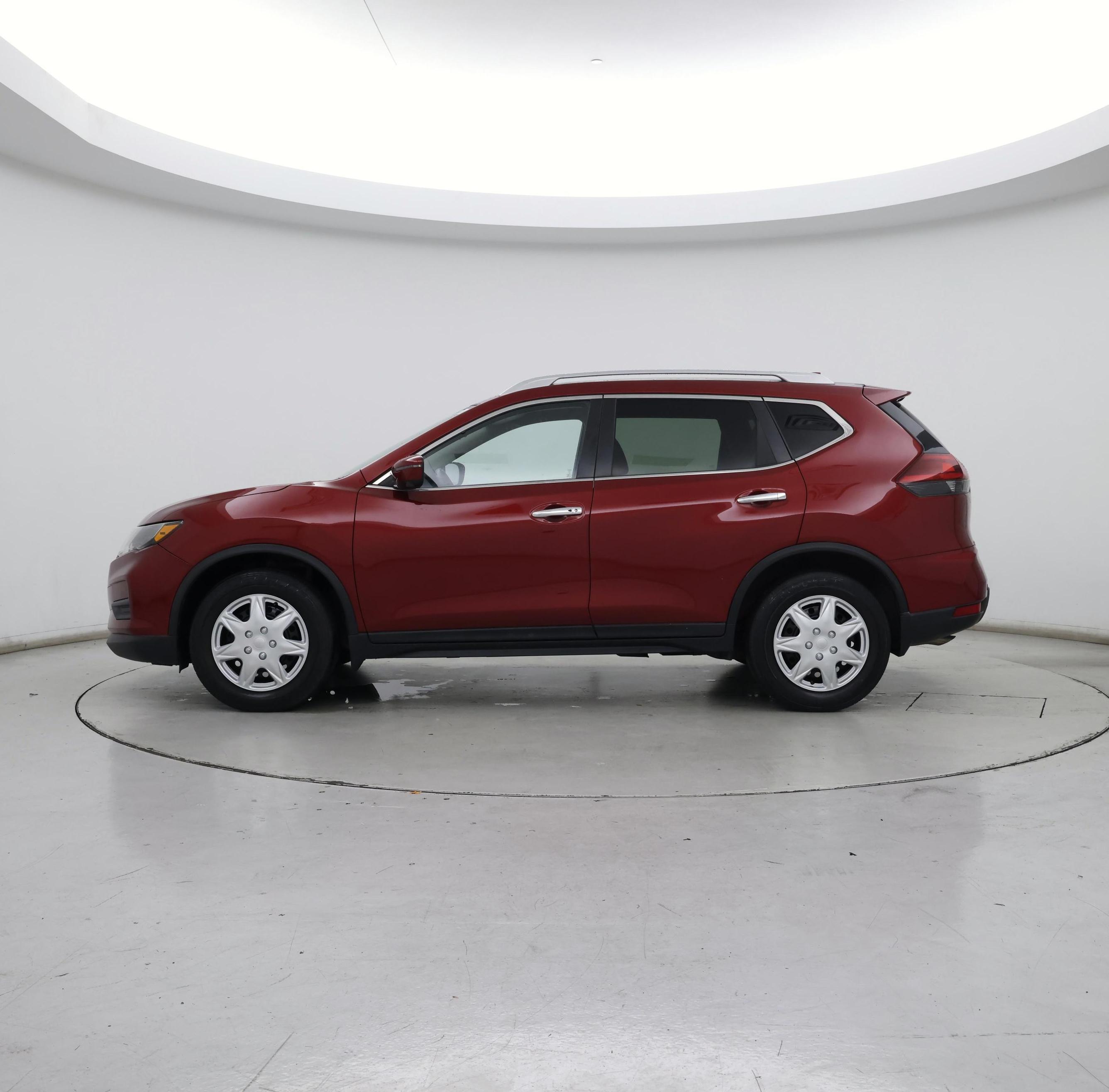 Thumbnail: 2019 Nissan Rogue - 3