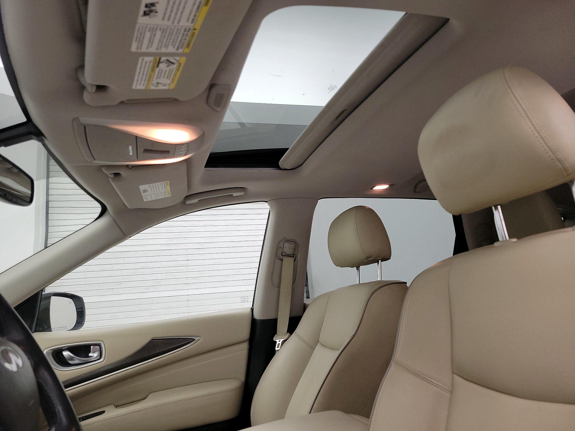 Thumbnail: 2019 INFINITI QX60 - 19