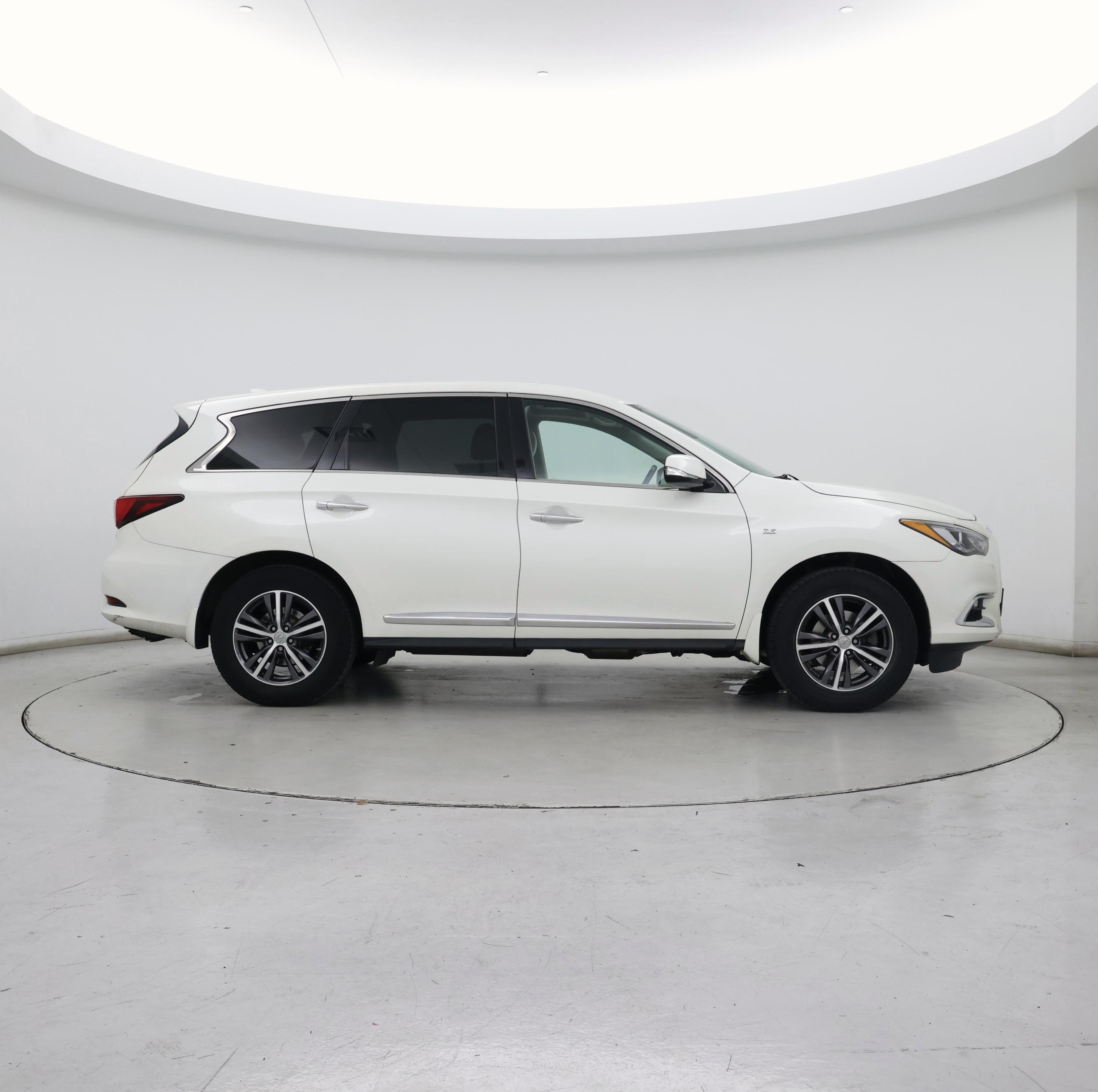 Thumbnail: 2019 INFINITI QX60 - 7