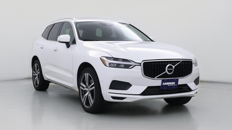 2019 Volvo XC60 T6 Momentum Hero Image